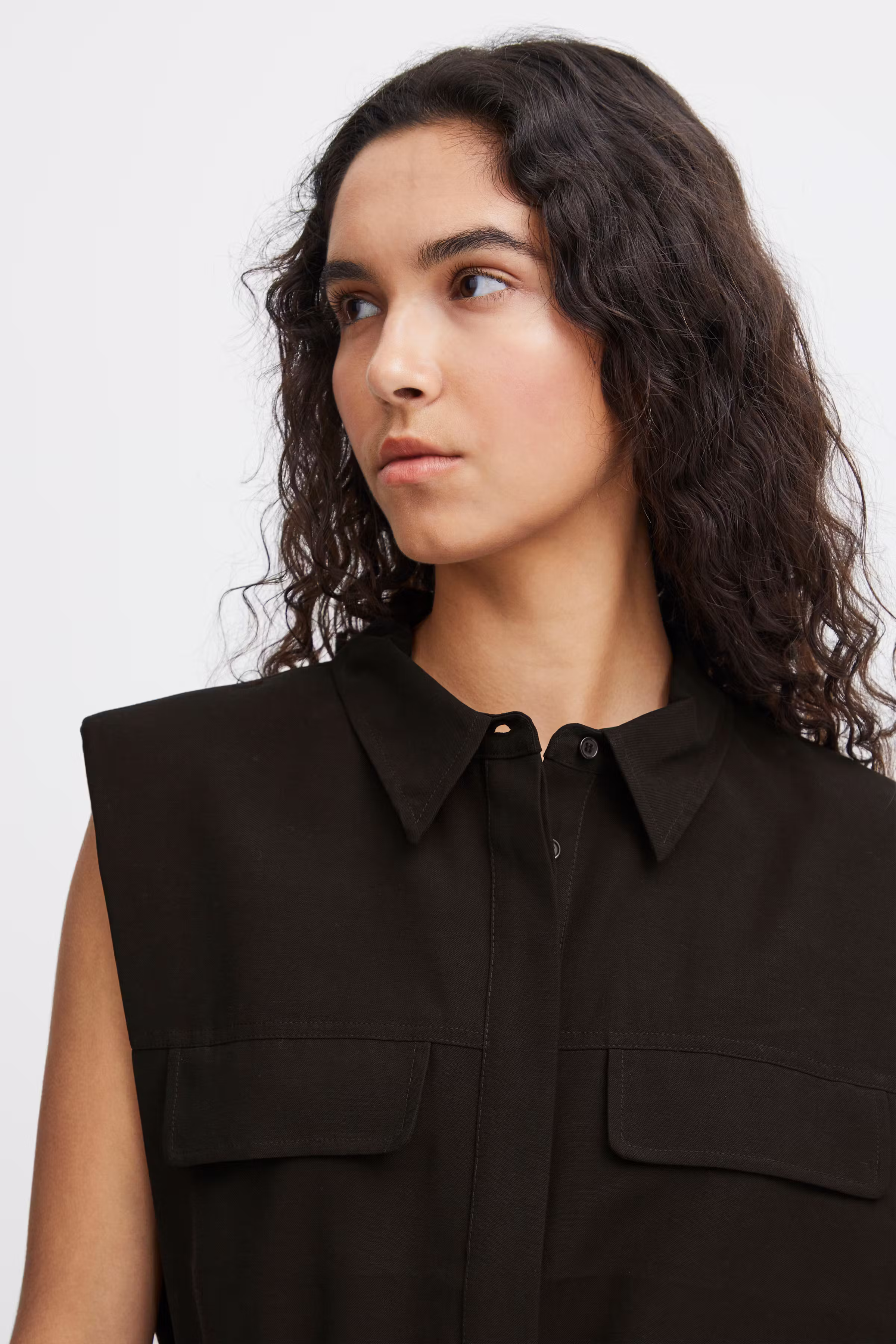 IHHIZTA Kjole LOOKBOOK DETAIL 20120691-194008