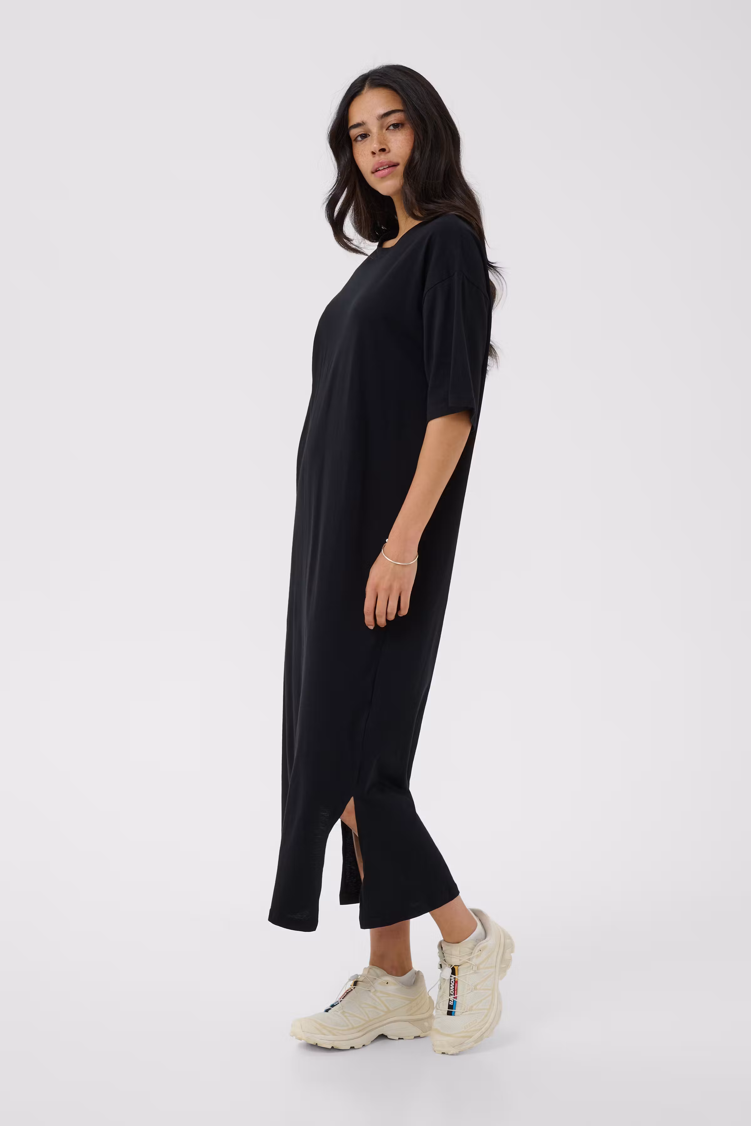 KAedna Kleid LOOKBOOK FRONT 10507351-100121