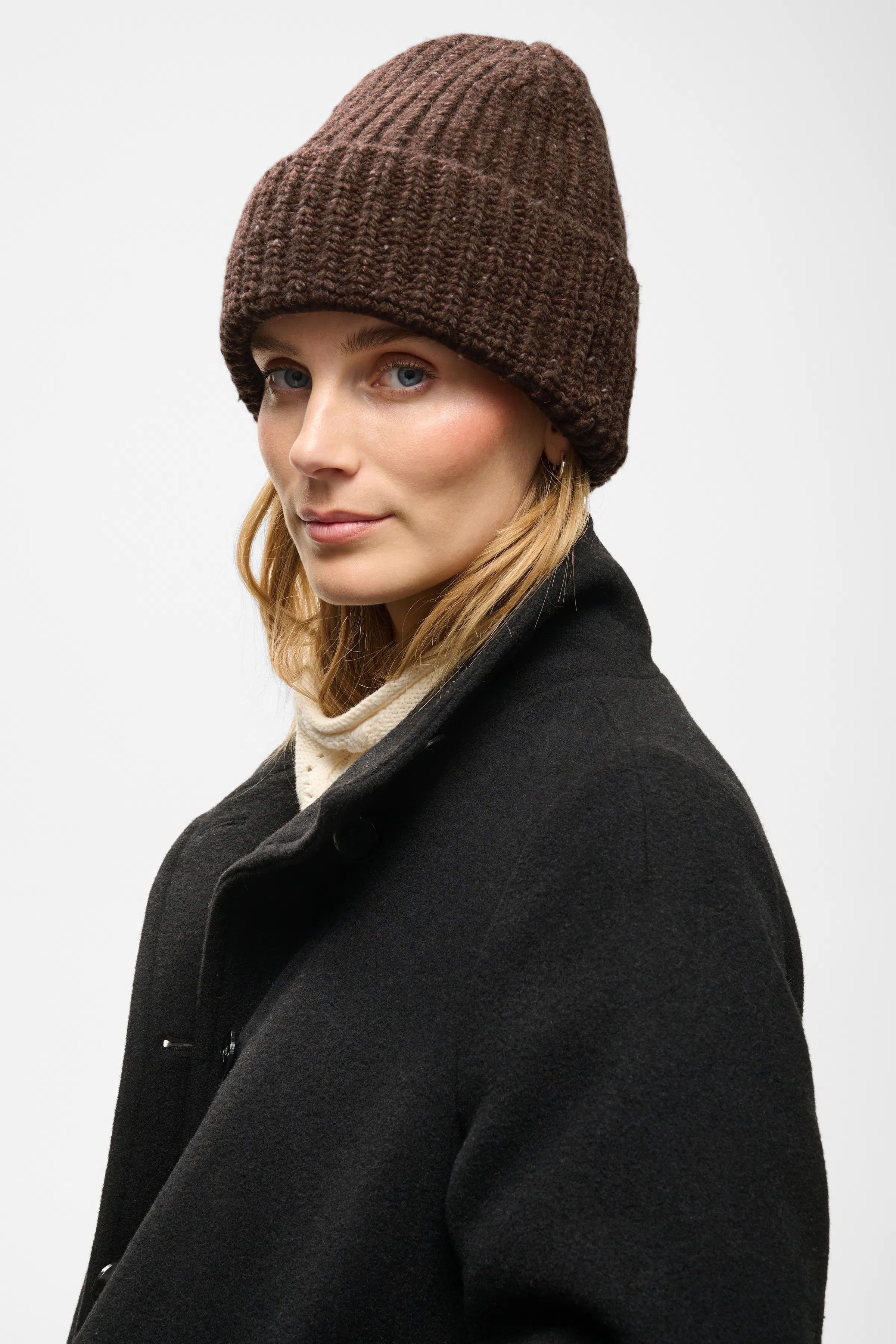 CilanaPW Hatt LOOKBOOK DETAIL 30310897-305372