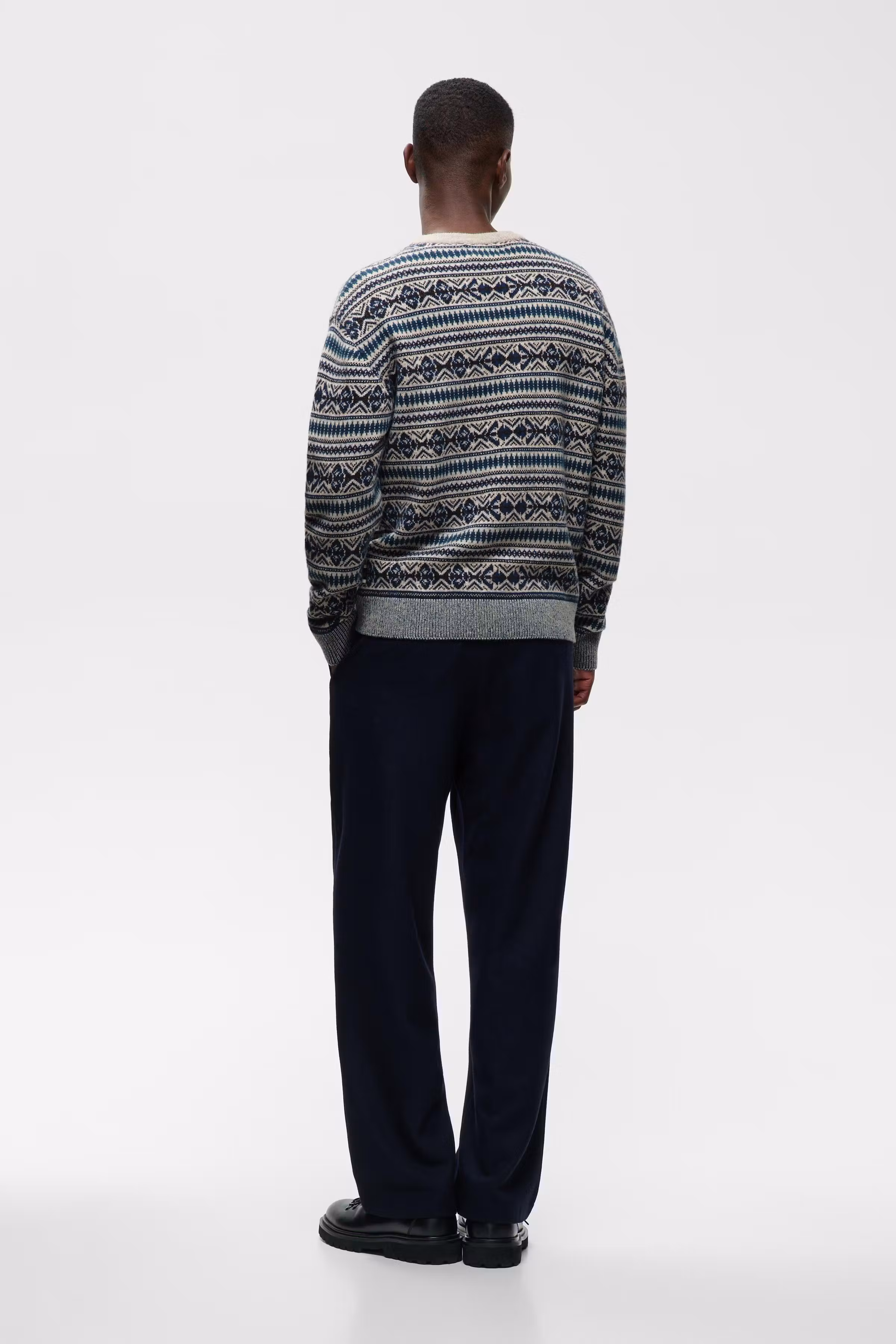 MAbrodo Pullover LOOKBOOK BACK 30209418-193920