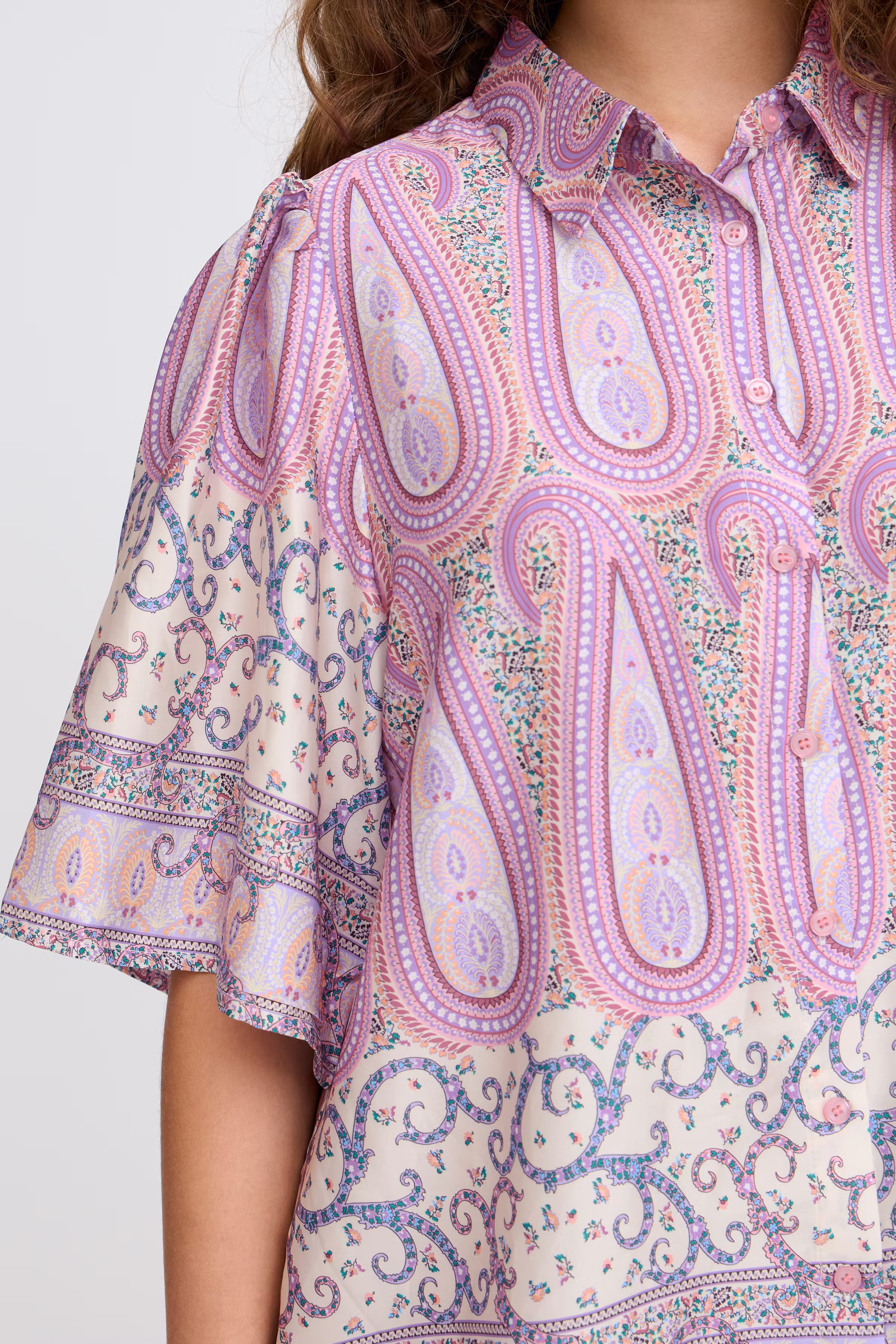 IXNABILA skjorte LOOKBOOK DETAIL 20123484-182328