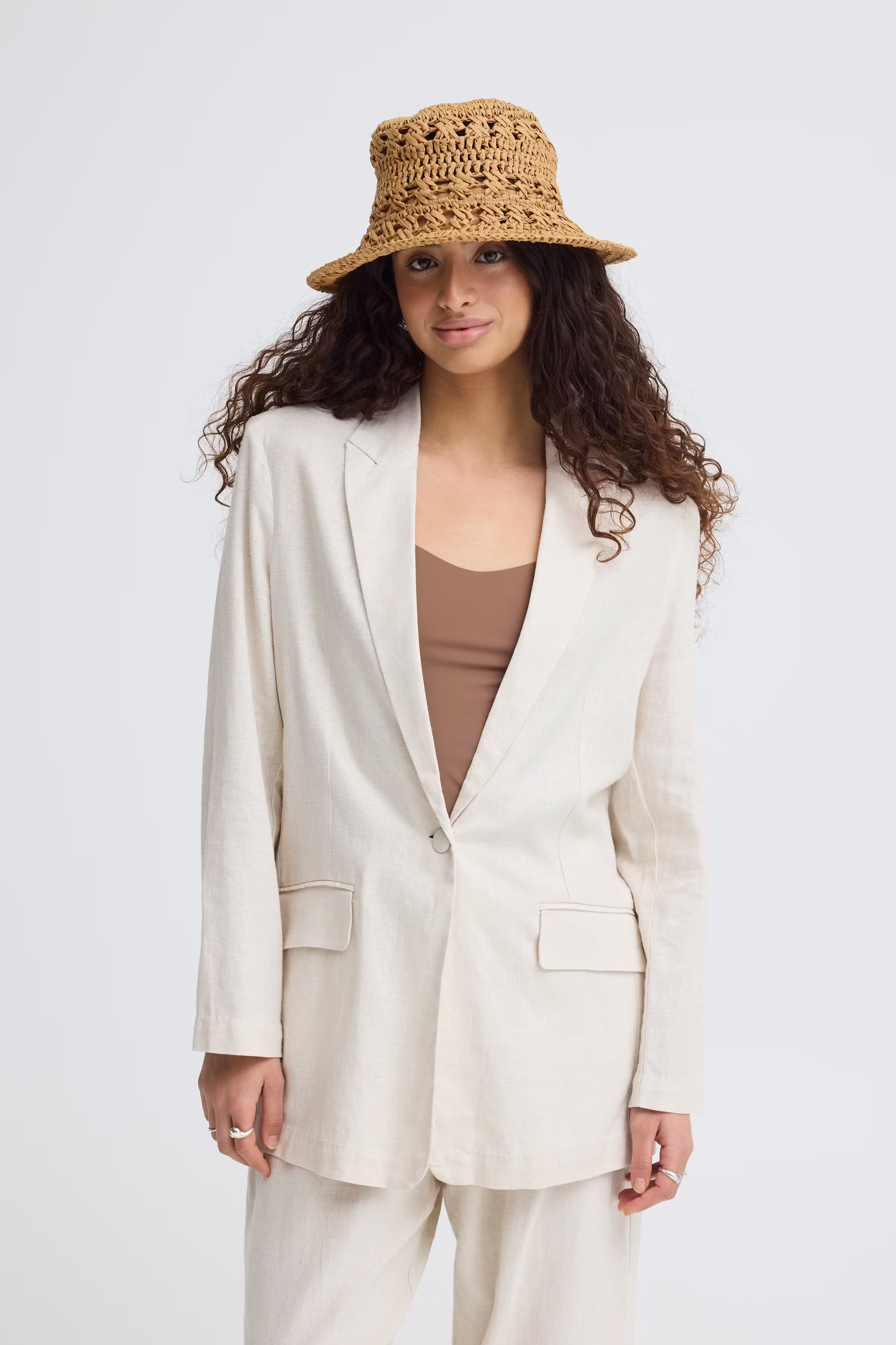 IAFREJA Hat LOOKBOOK FRONT 20125737-161310