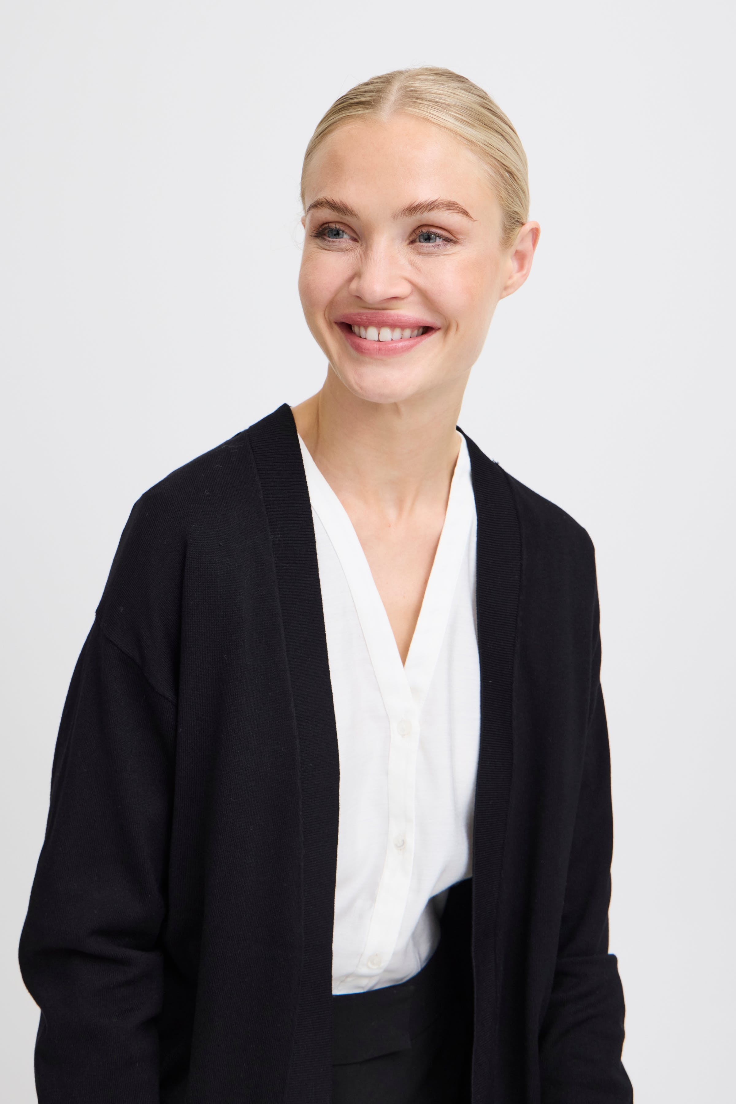 BYMMORLA Cardigan LOOKBOOK DETAIL 20814392-200451