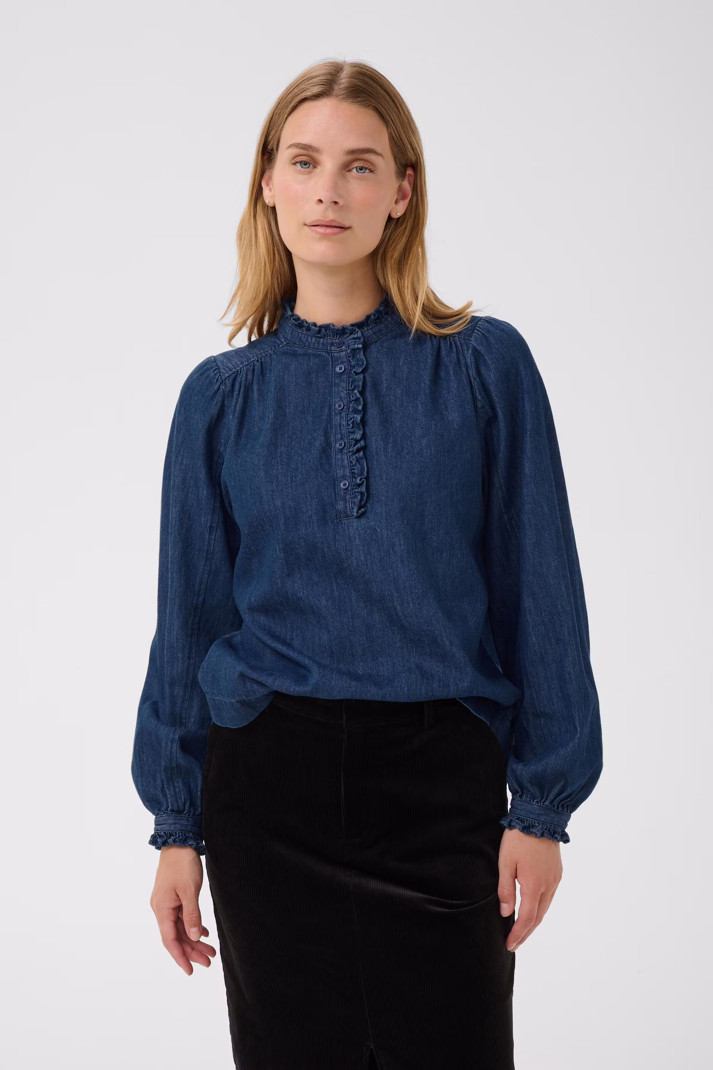 ChristencePW Skjorte LOOKBOOK FRONT 30310813-300157