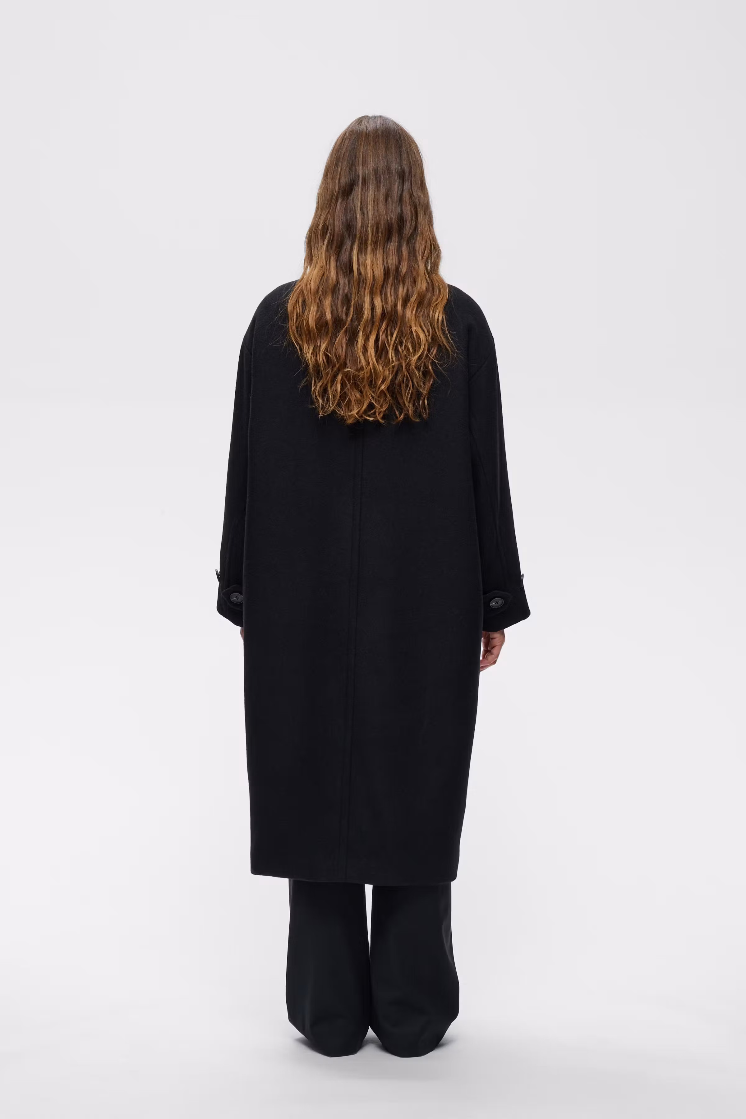 ZtinnaIW Coat LOOKBOOK BACK 30111369-194008
