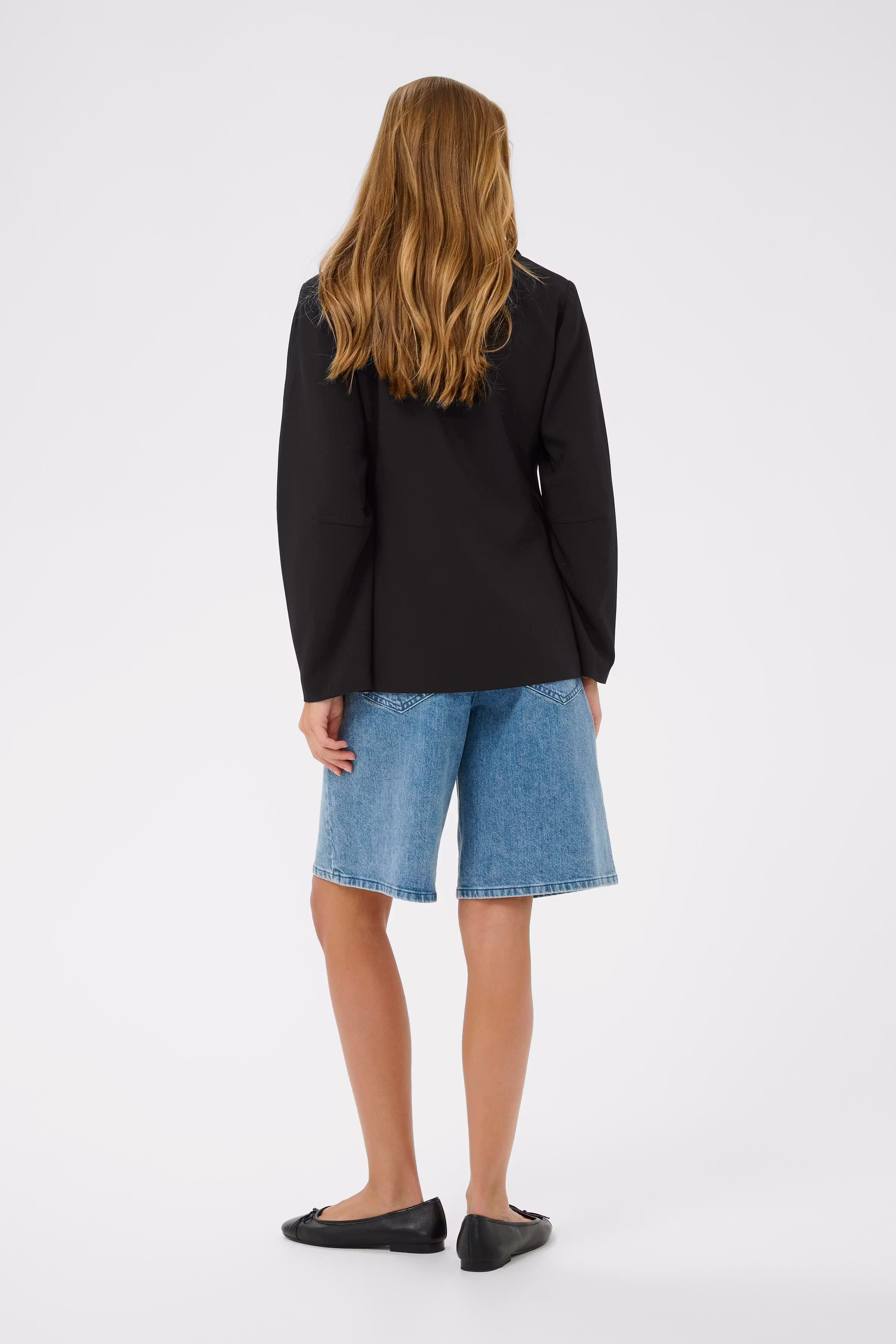 KAhella Blazer LOOKBOOK BACK 10511449-100121