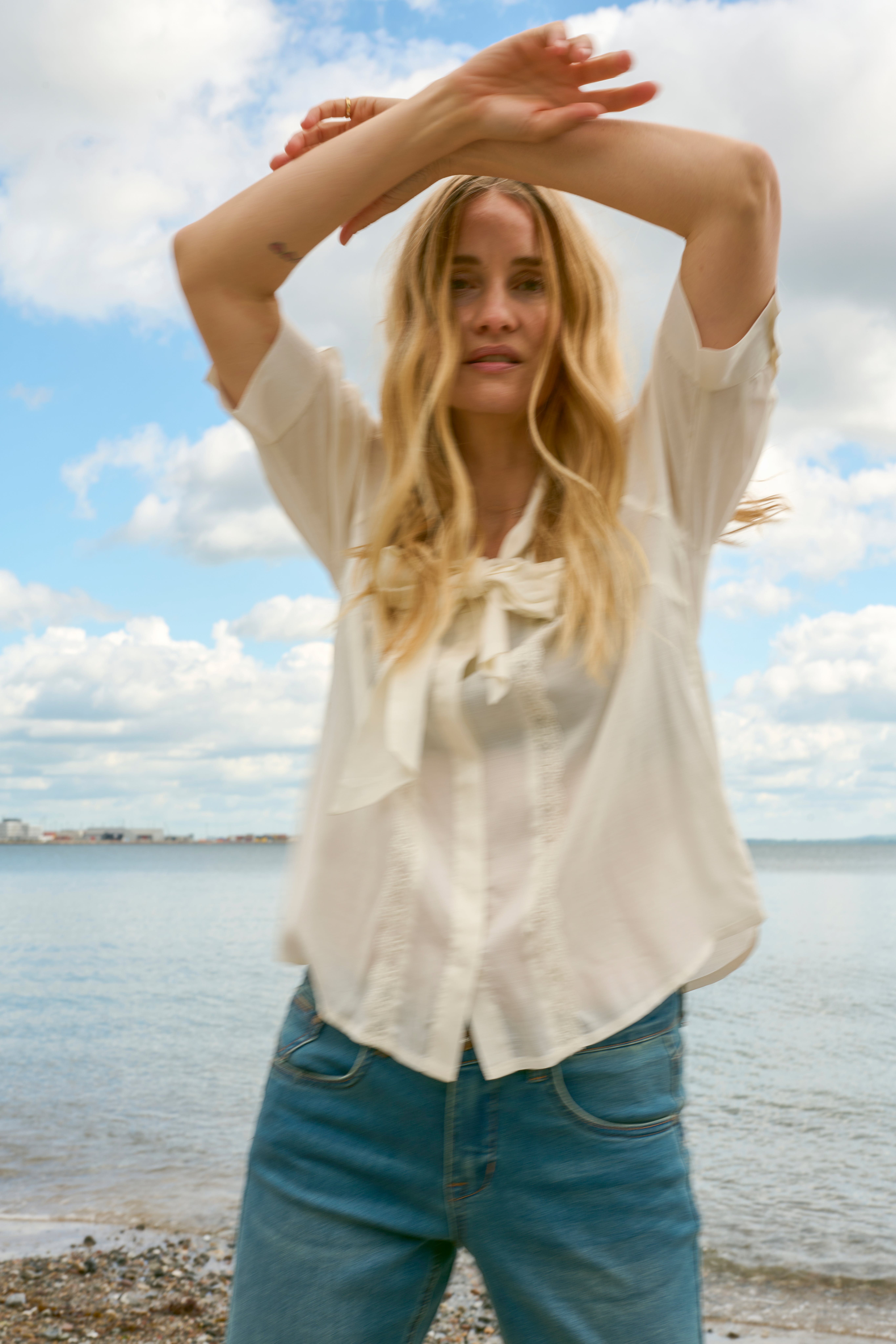 CRLuna Blouse LOCATION NONE 10610199-120601