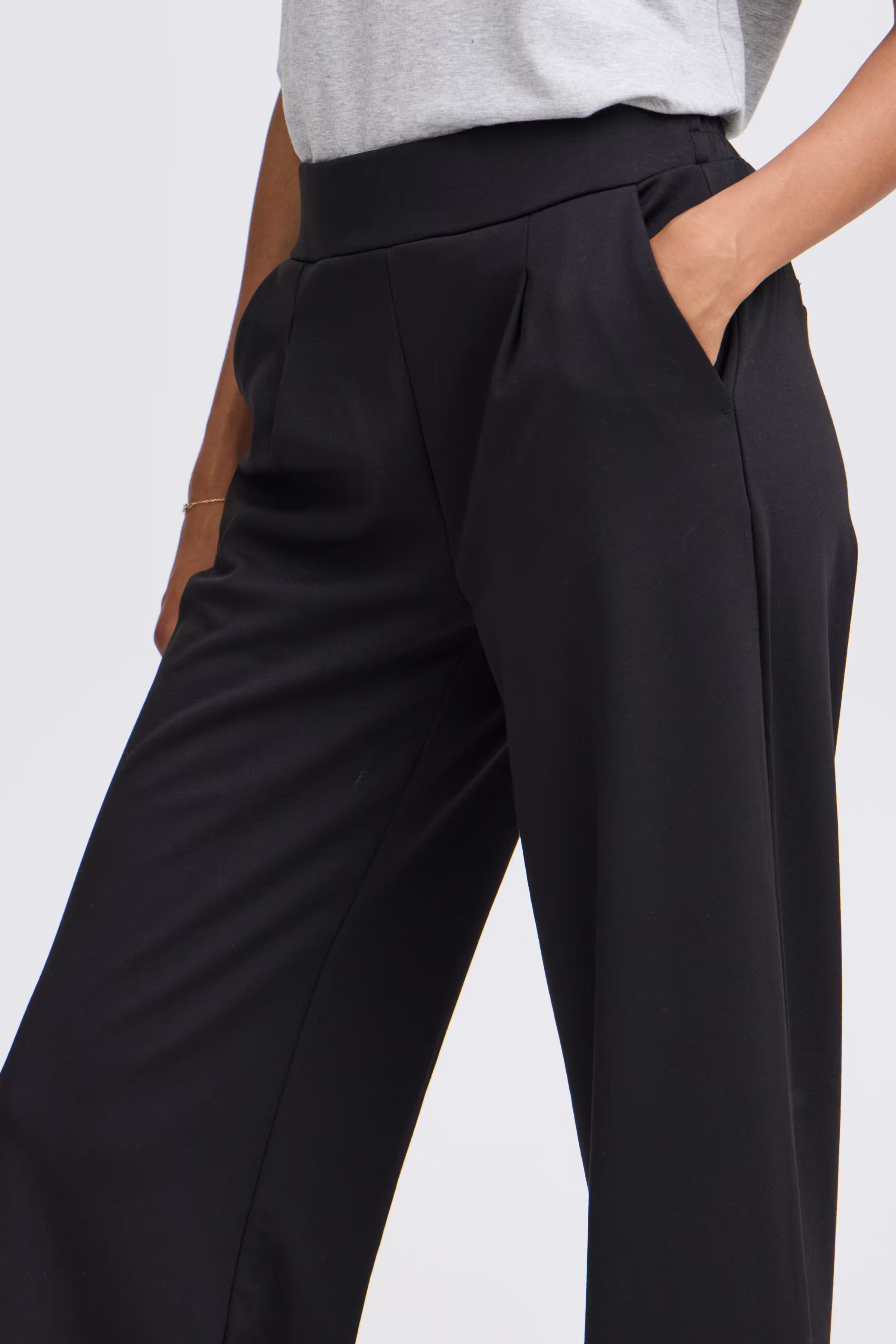 BYRIZETTA Trousers LOOKBOOK DETAIL 20812847-200451