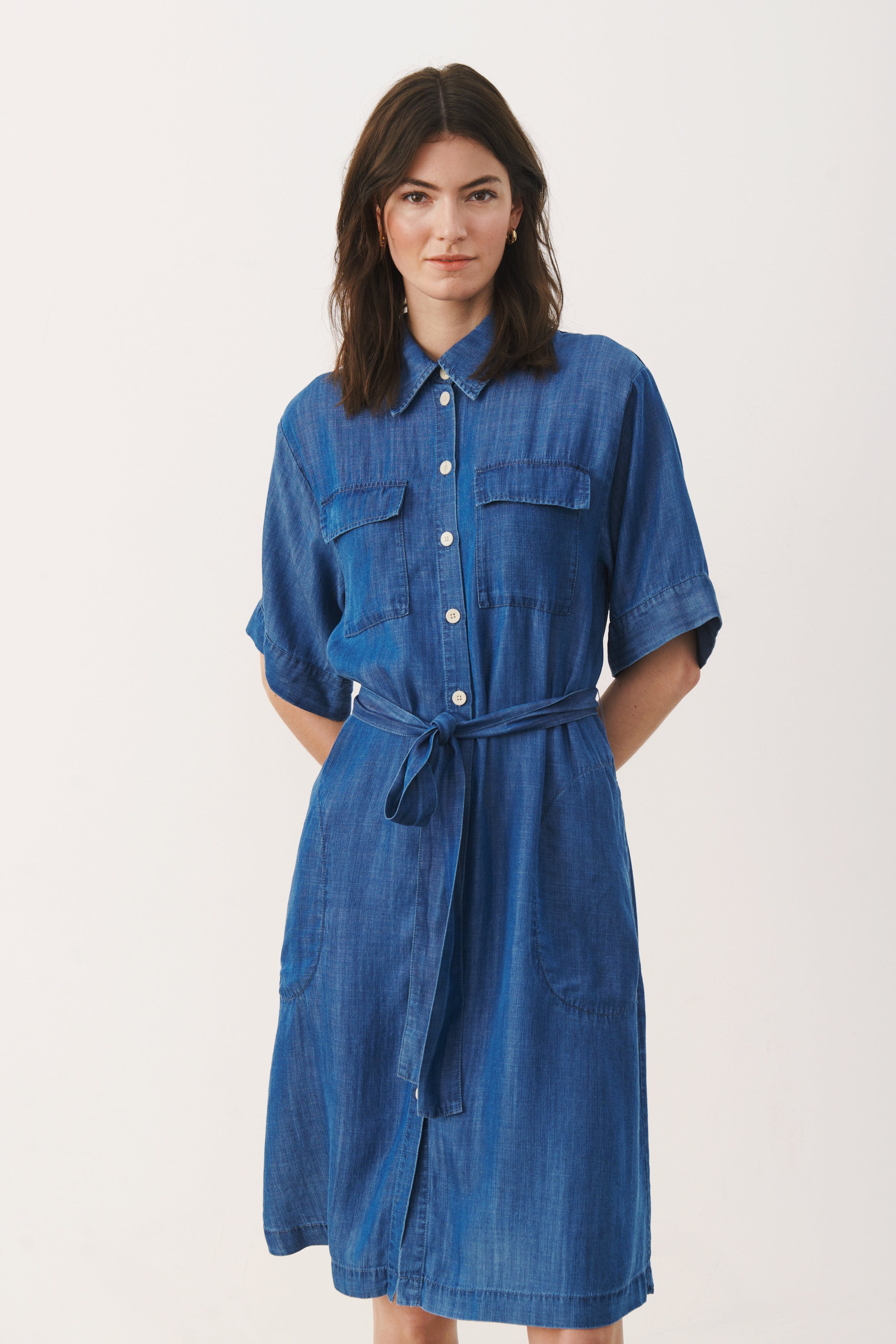 BriellePW Kjole LOOKBOOK FRONT 30307829-300145