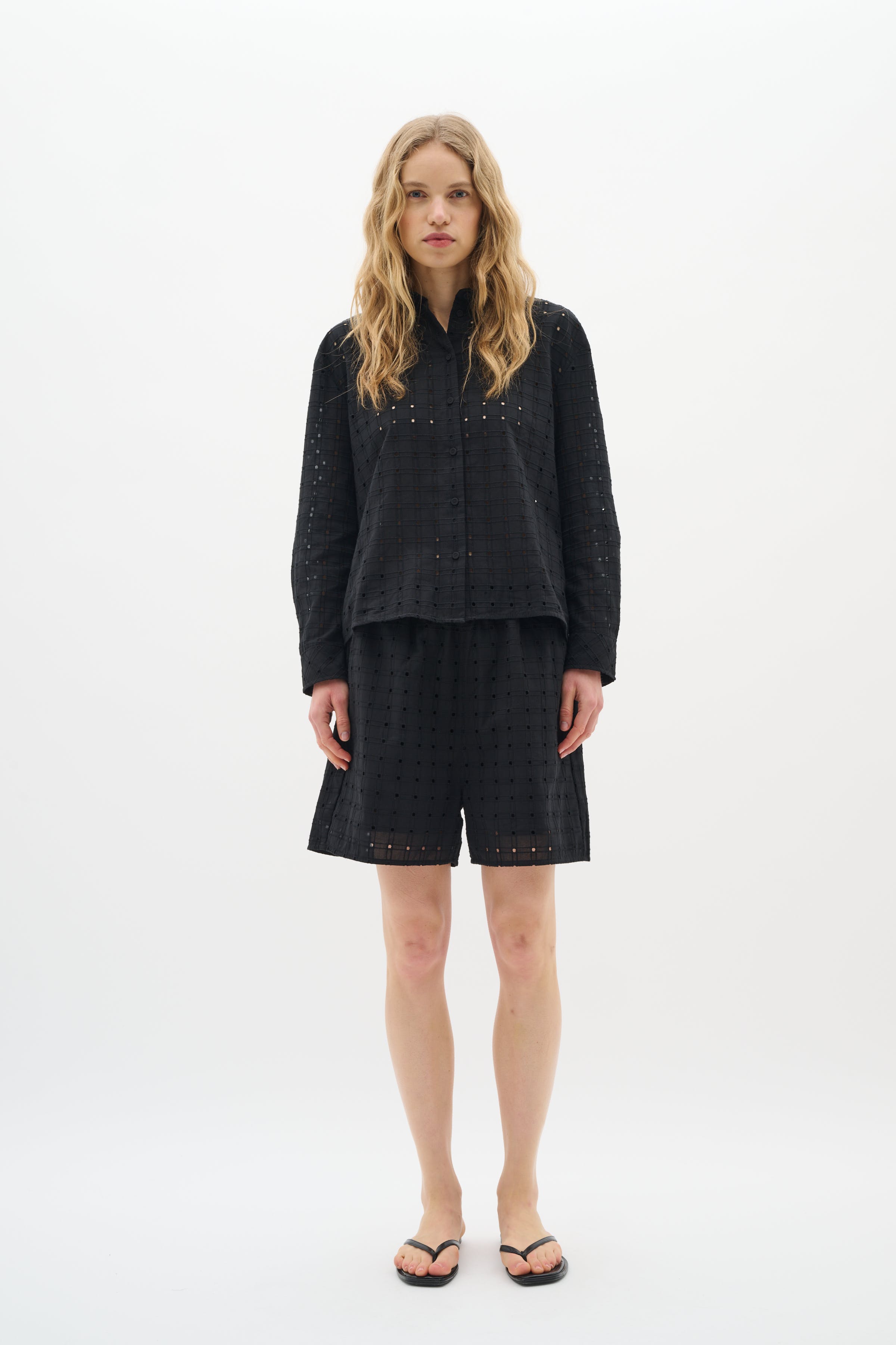 DagmaIW Shorts LOOKBOOK FRONT 30110770-194008