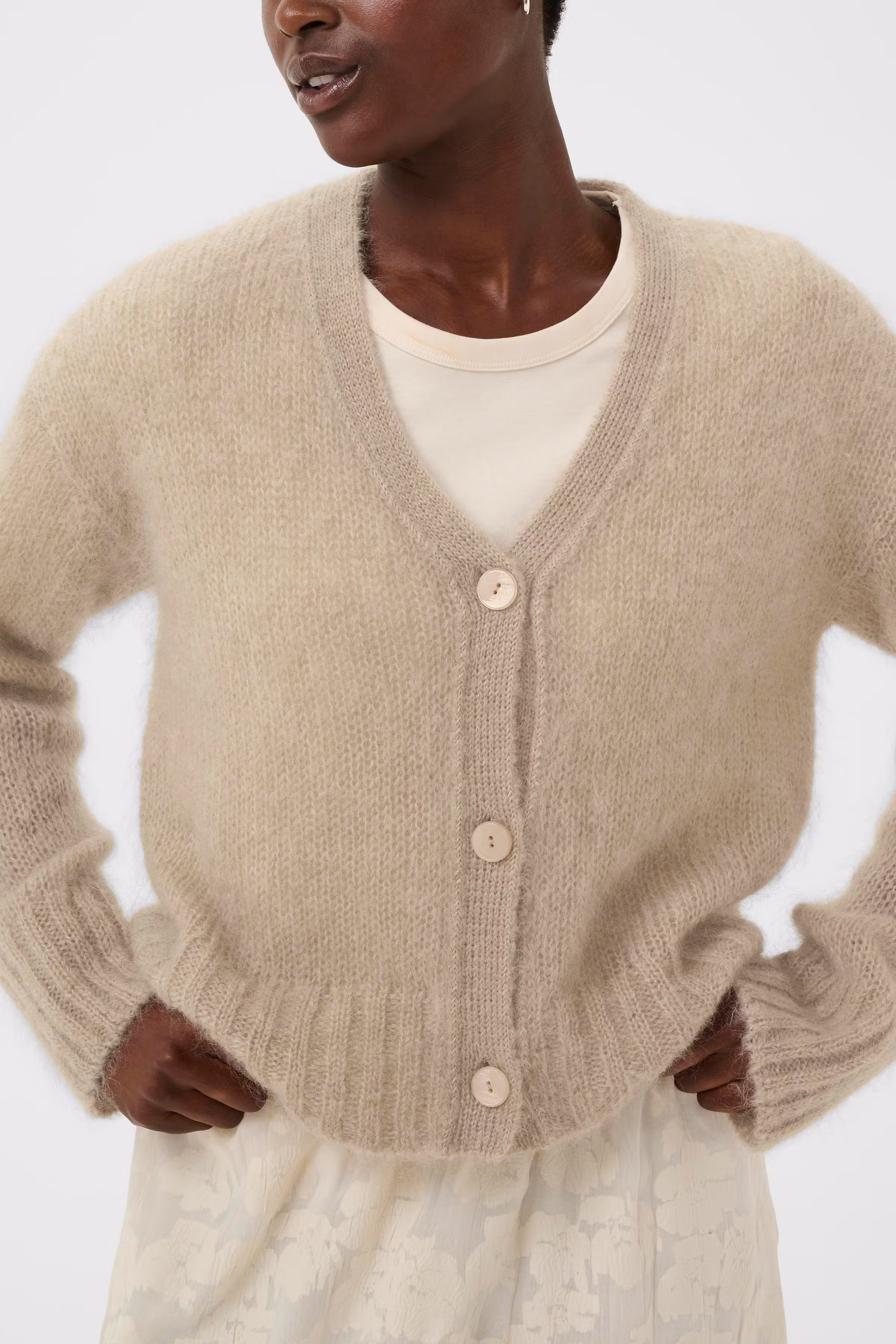 ZendayaPW Cardigan LOOKBOOK DETAIL 30310320-1611061