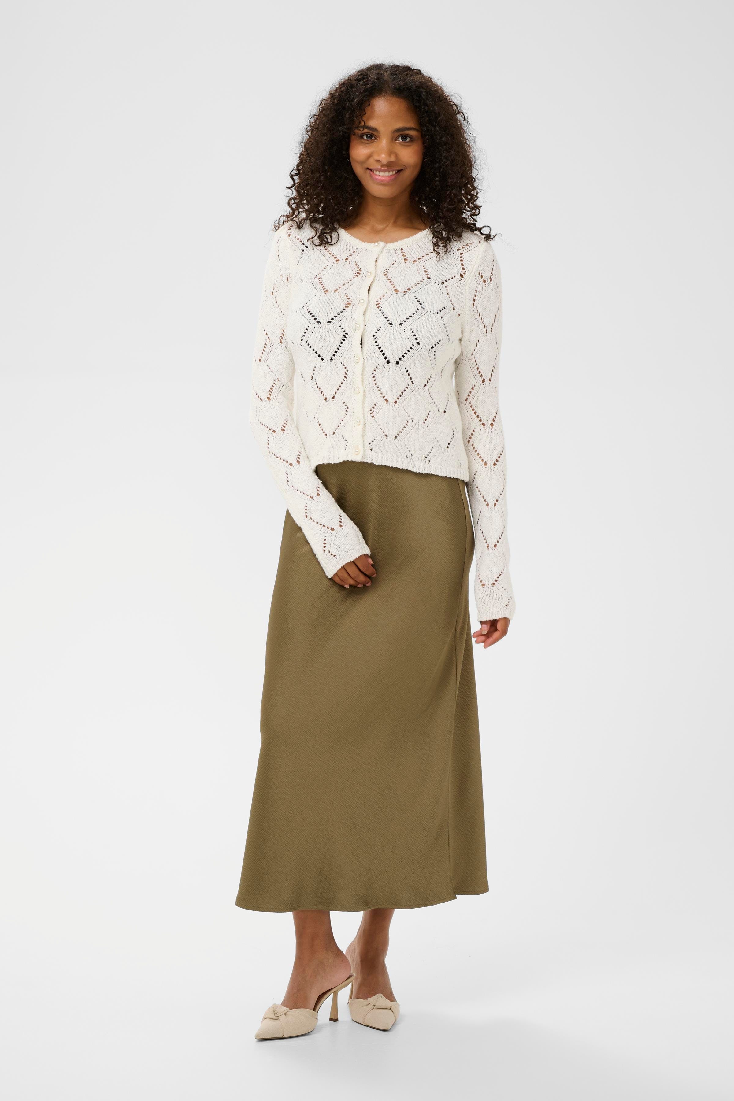 KAlorinia Cardigan LOOKBOOK FRONT 10511157-110602