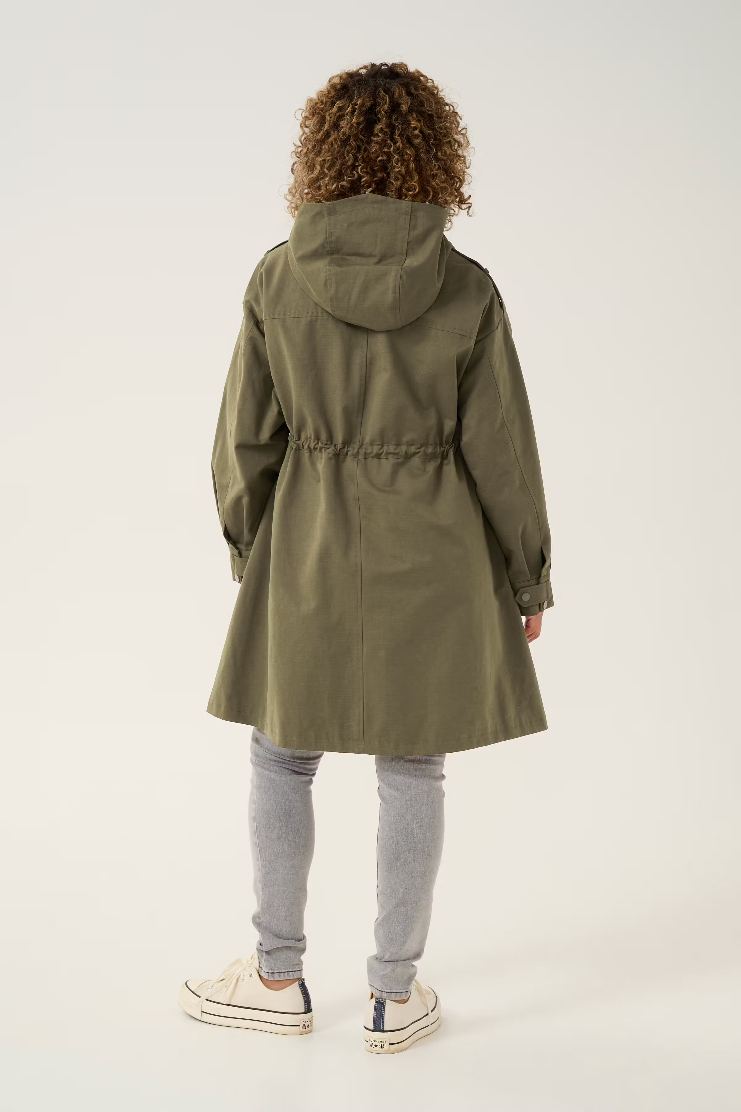 CRMaeve Outerwear LOOKBOOK BACK 10613201-190403