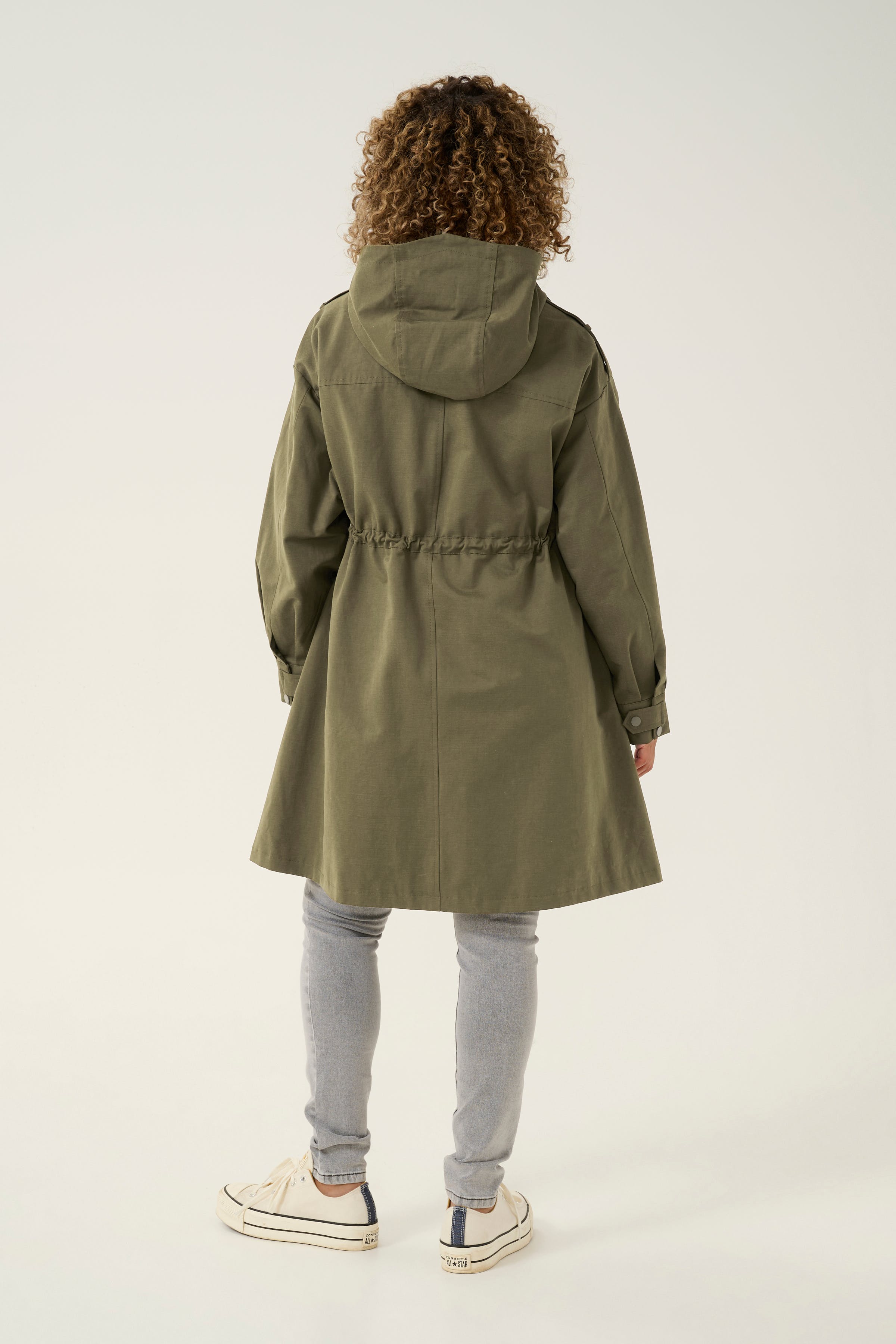 CRMaeve Oberbekleidung LOOKBOOK BACK 10613201-190403