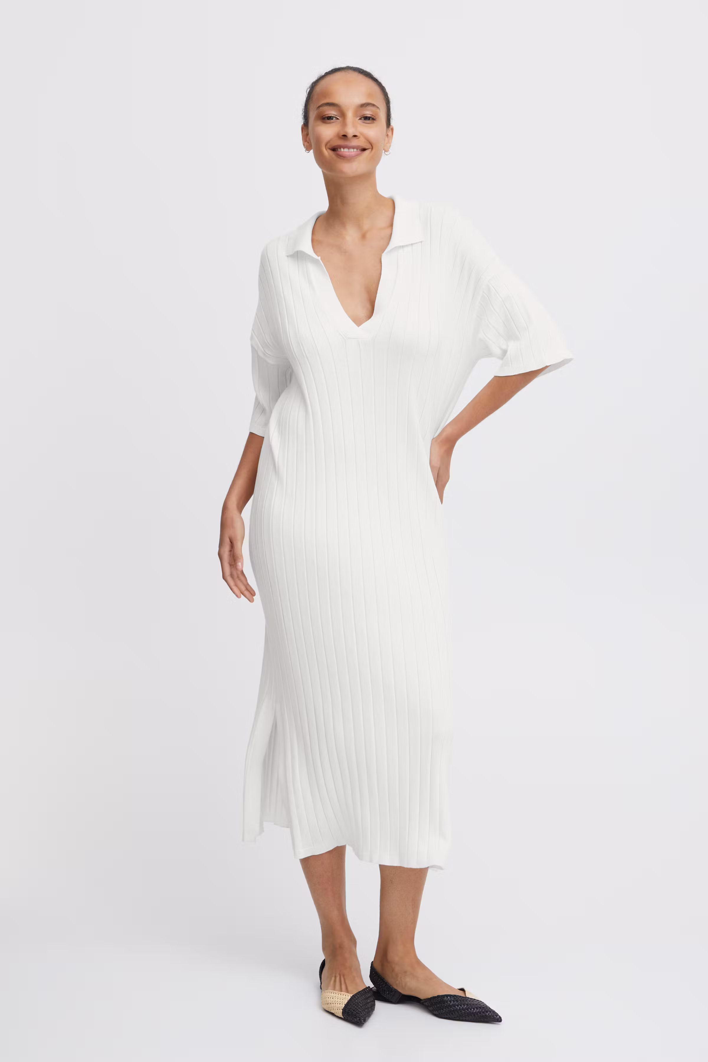 BYMOBENA Kleid LOOKBOOK FRONT 20814624-114300