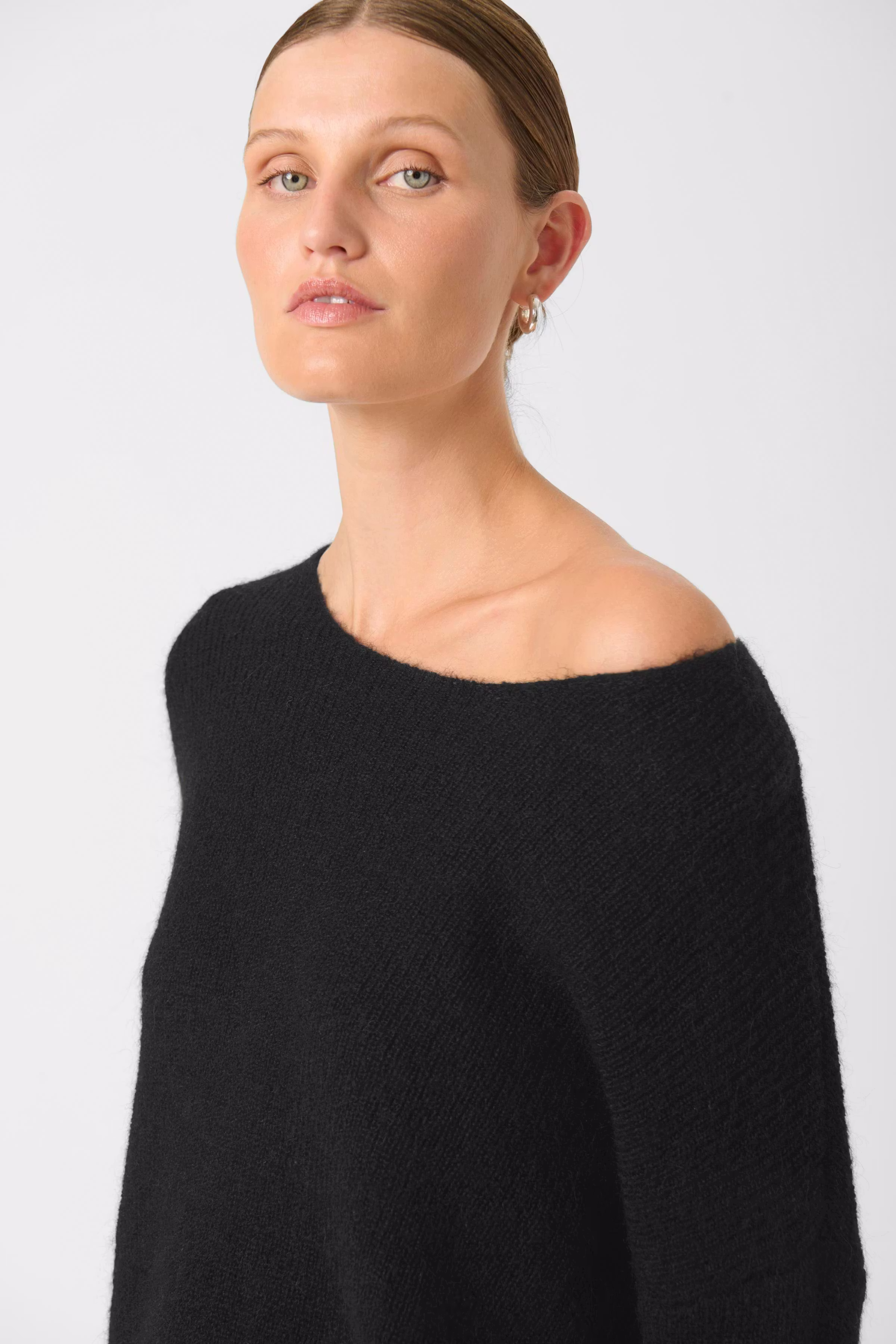 Tuesday Pullover LOOKBOOK DETAIL 30400427-194008