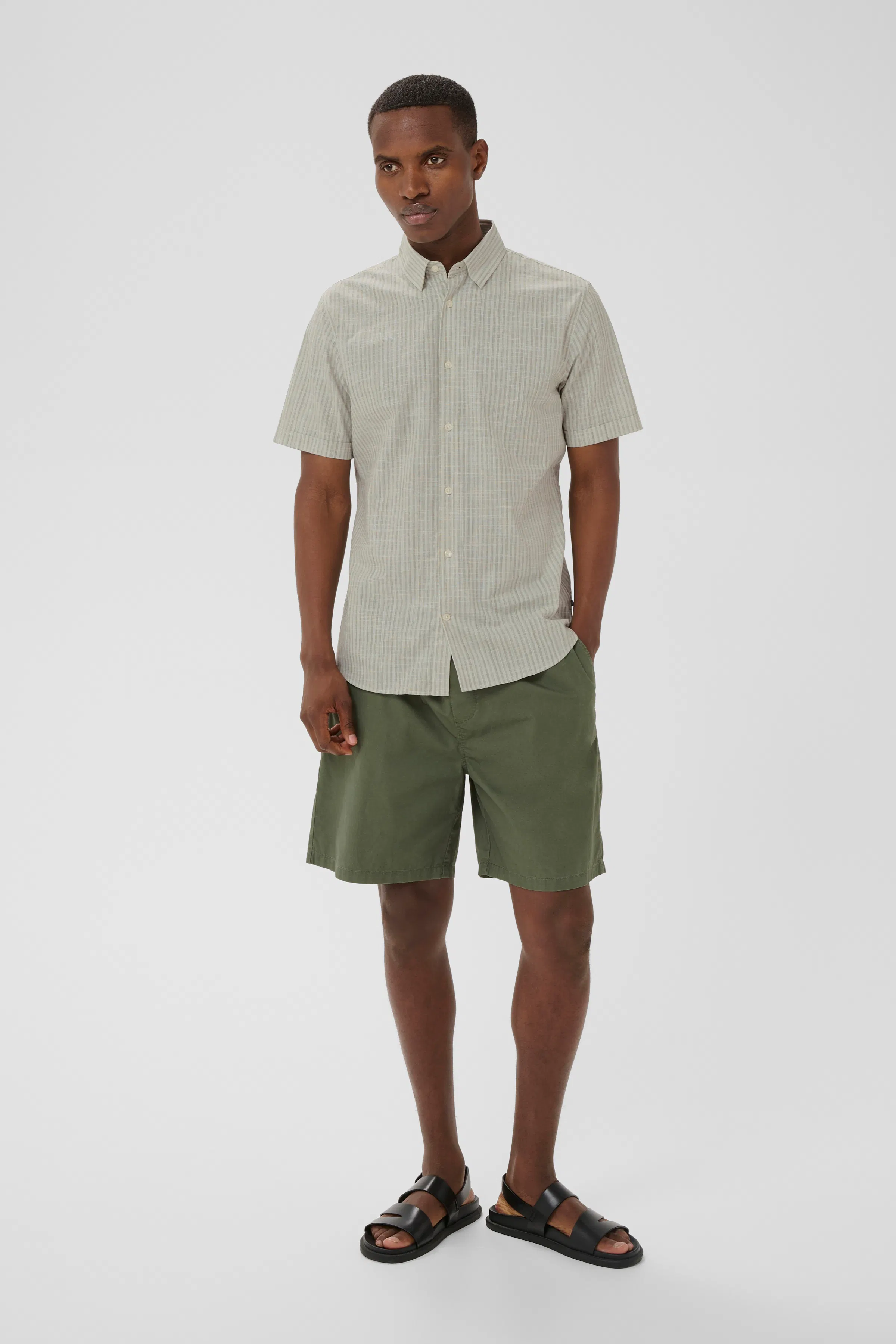 MAtrostol Shirt LOOKBOOK FRONT 30209102-180426