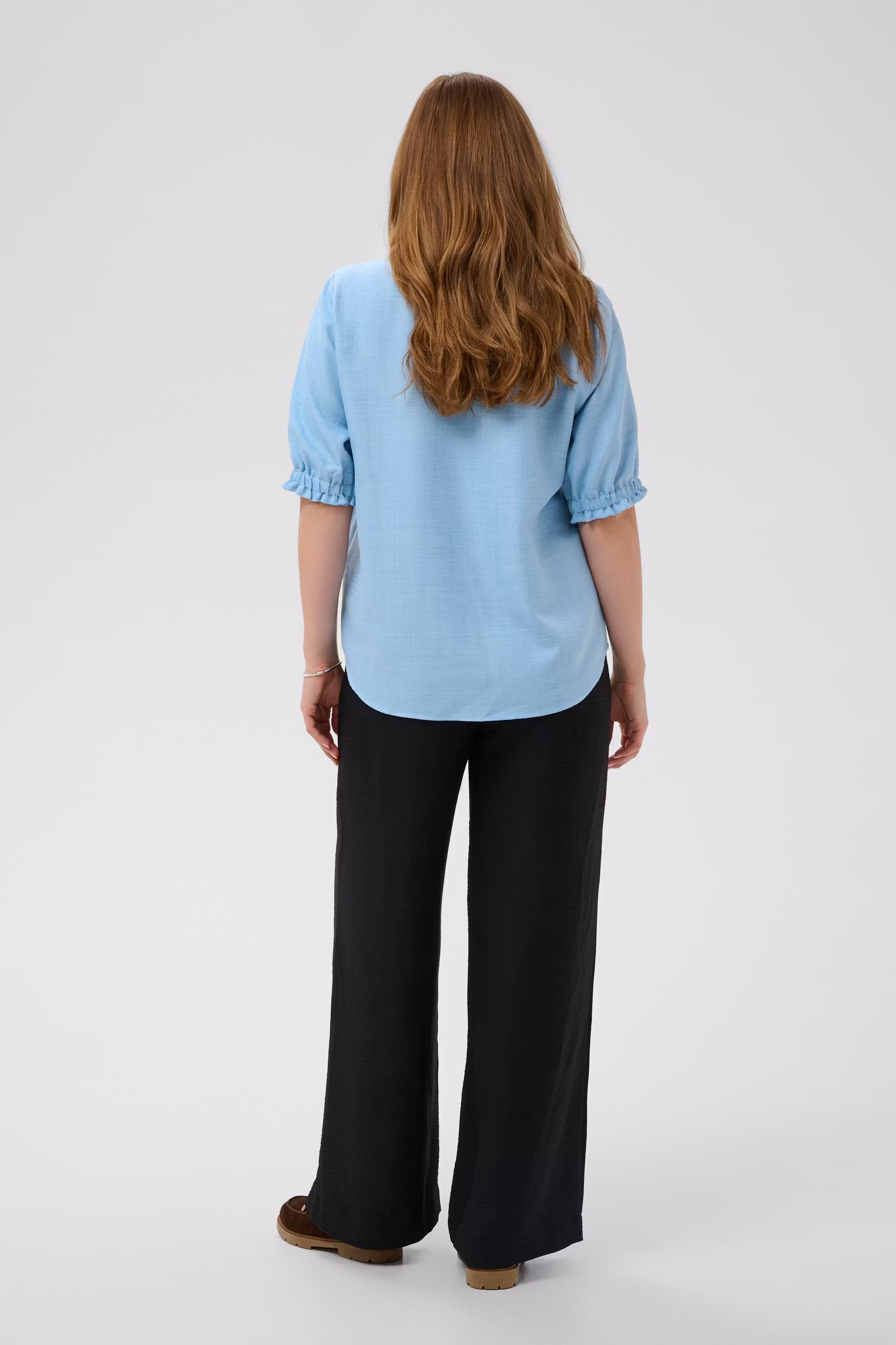 BPoda Blouse LOOKBOOK BACK 40200027-1540311