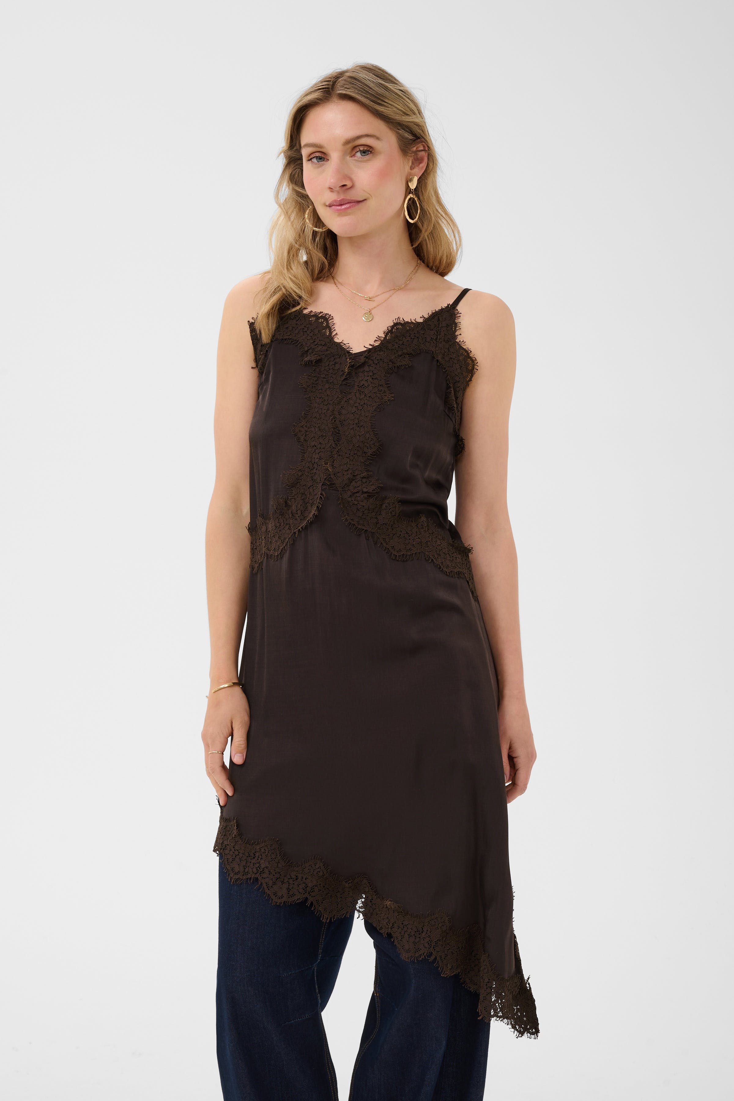 CRConfir Blouse LOOKBOOK FRONT 10615399-191016
