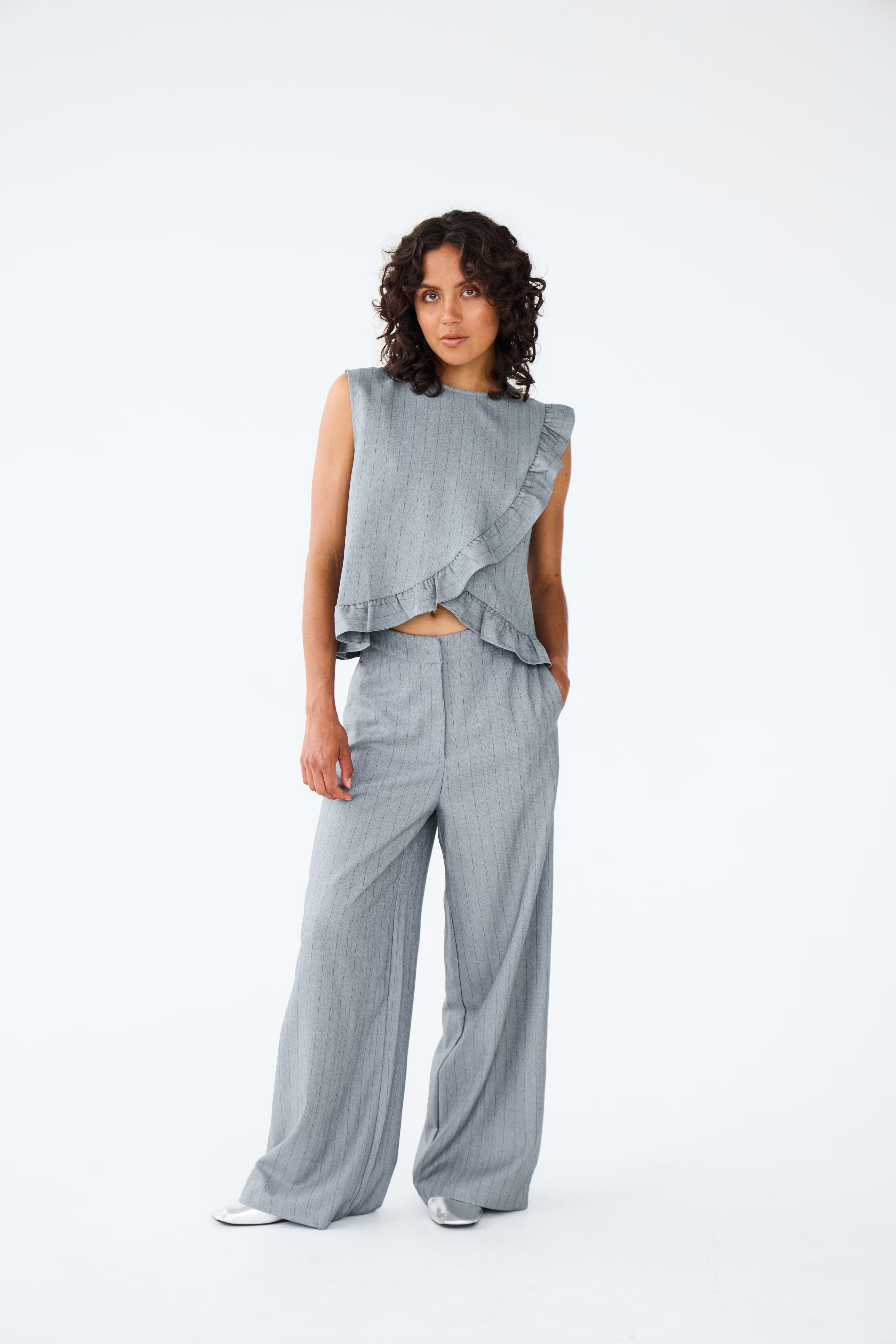 IXRIA Pants  LOCATION FRONT 20123488-163916