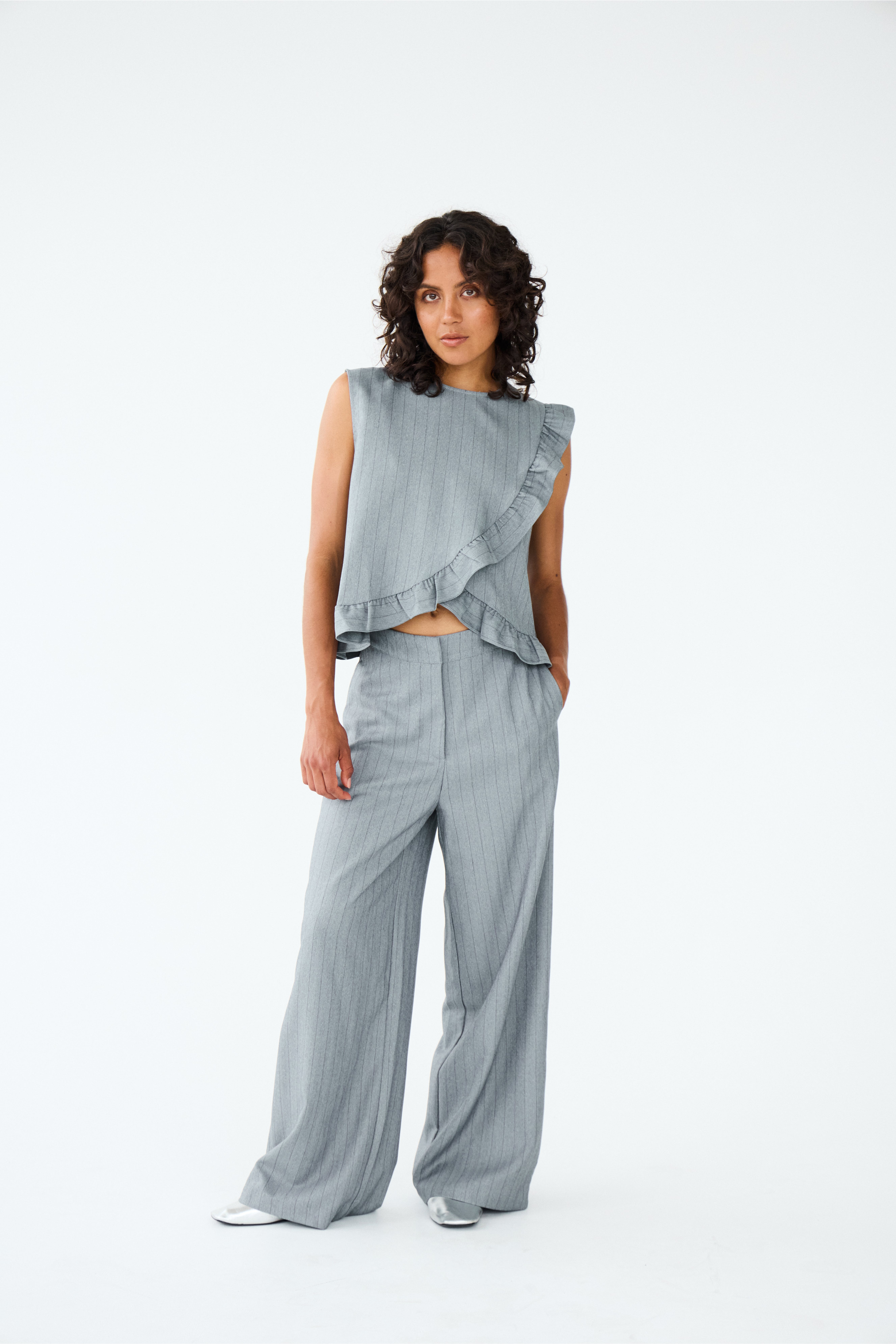 IXRIA Pants  LOCATION FRONT 20123488-163916