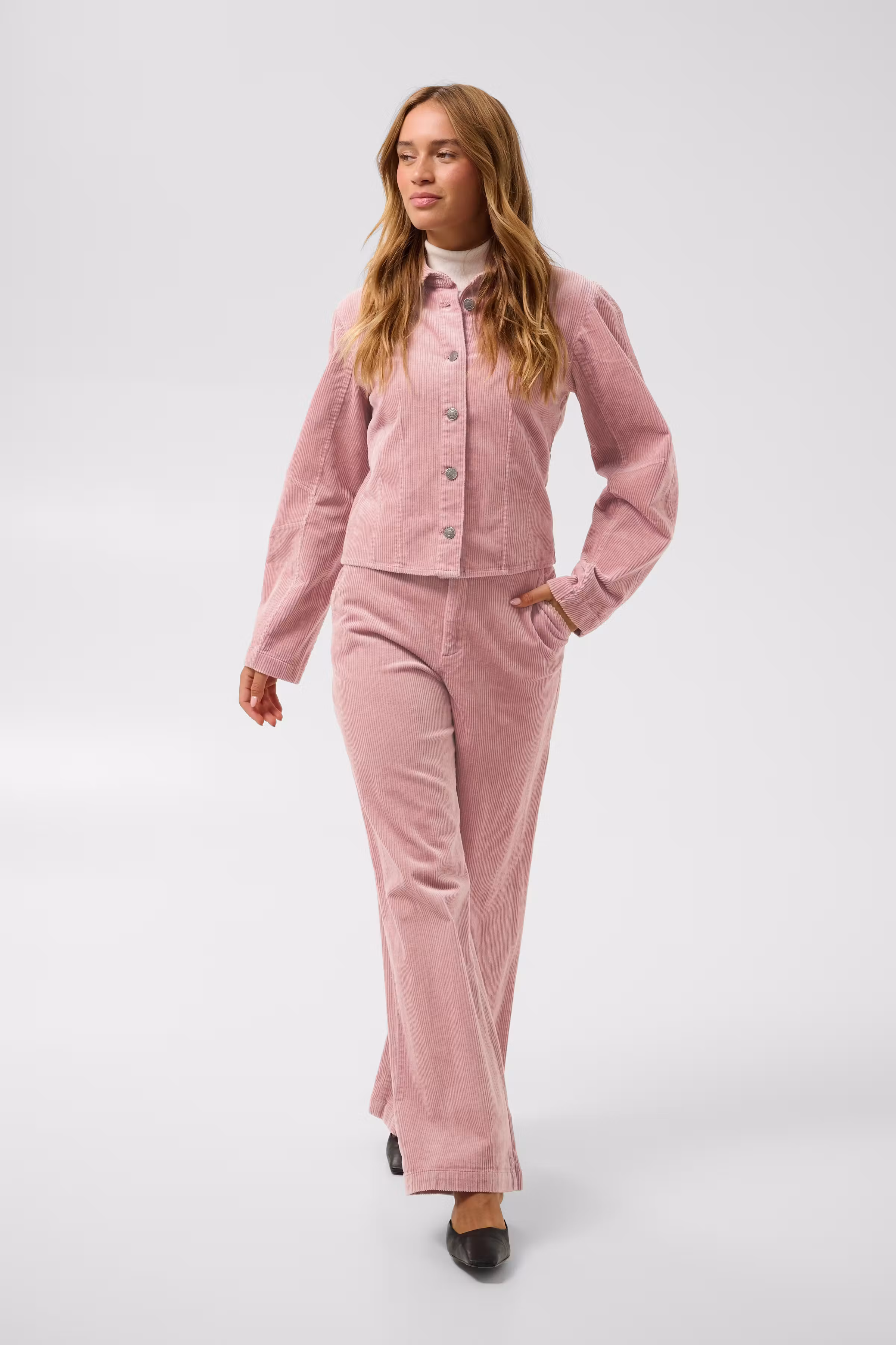 KAsella Cord Hemd LOOKBOOK DETAIL 10512145-151607