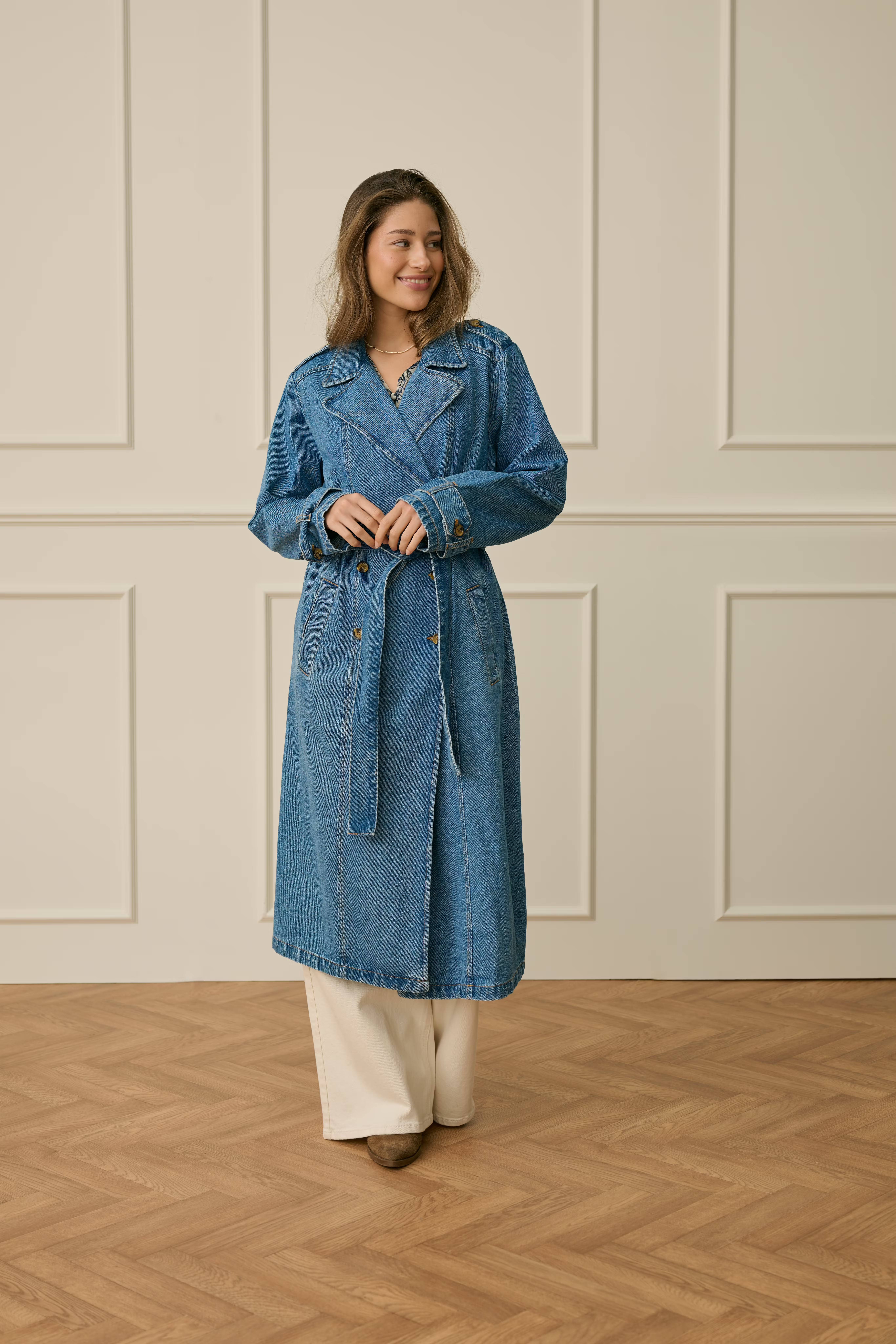 CRVisti Jeans LOCATION NONE 10614739-106422