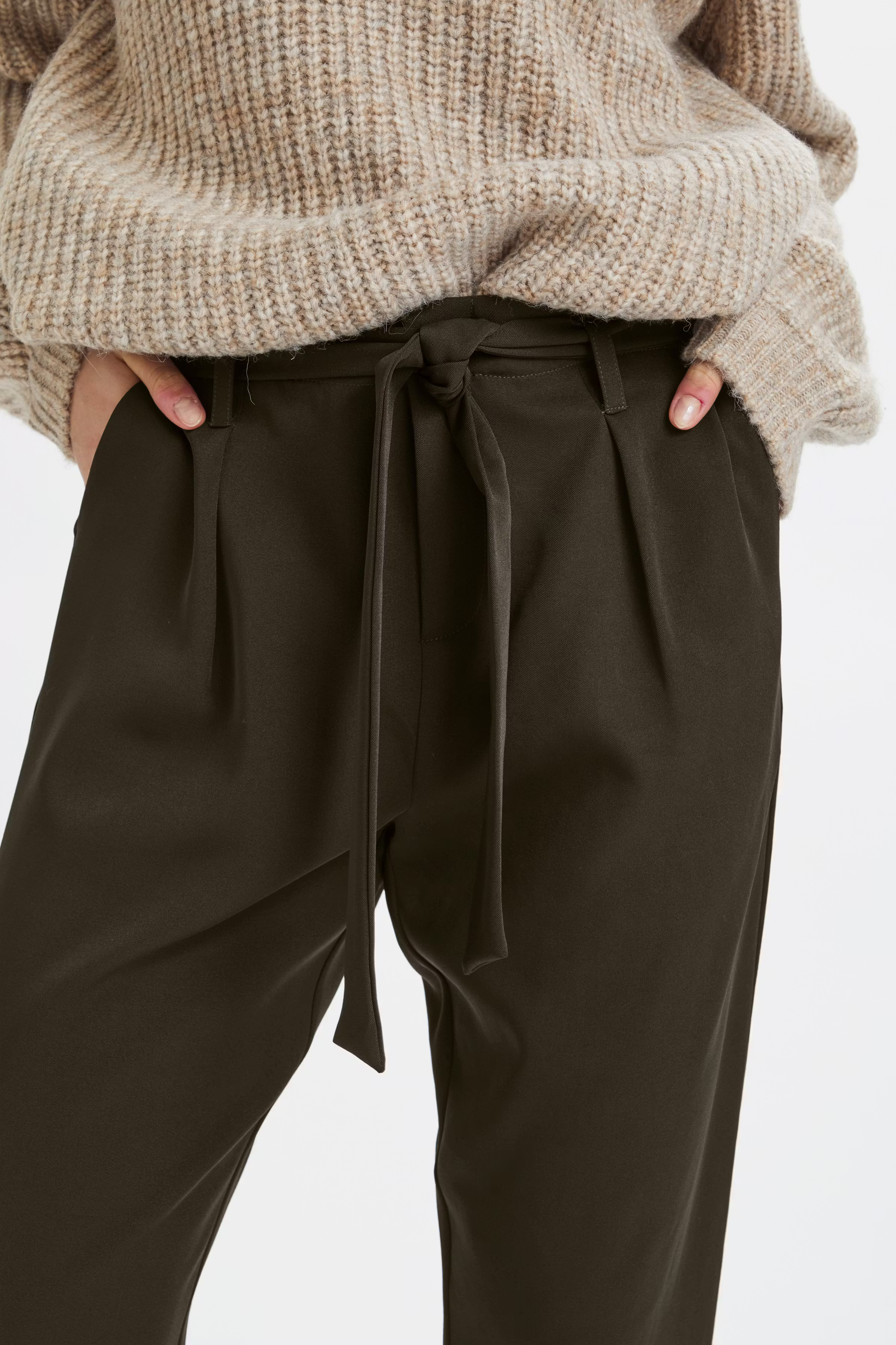 IzraSZ Hose LOOKBOOK DETAIL 30511424-190509