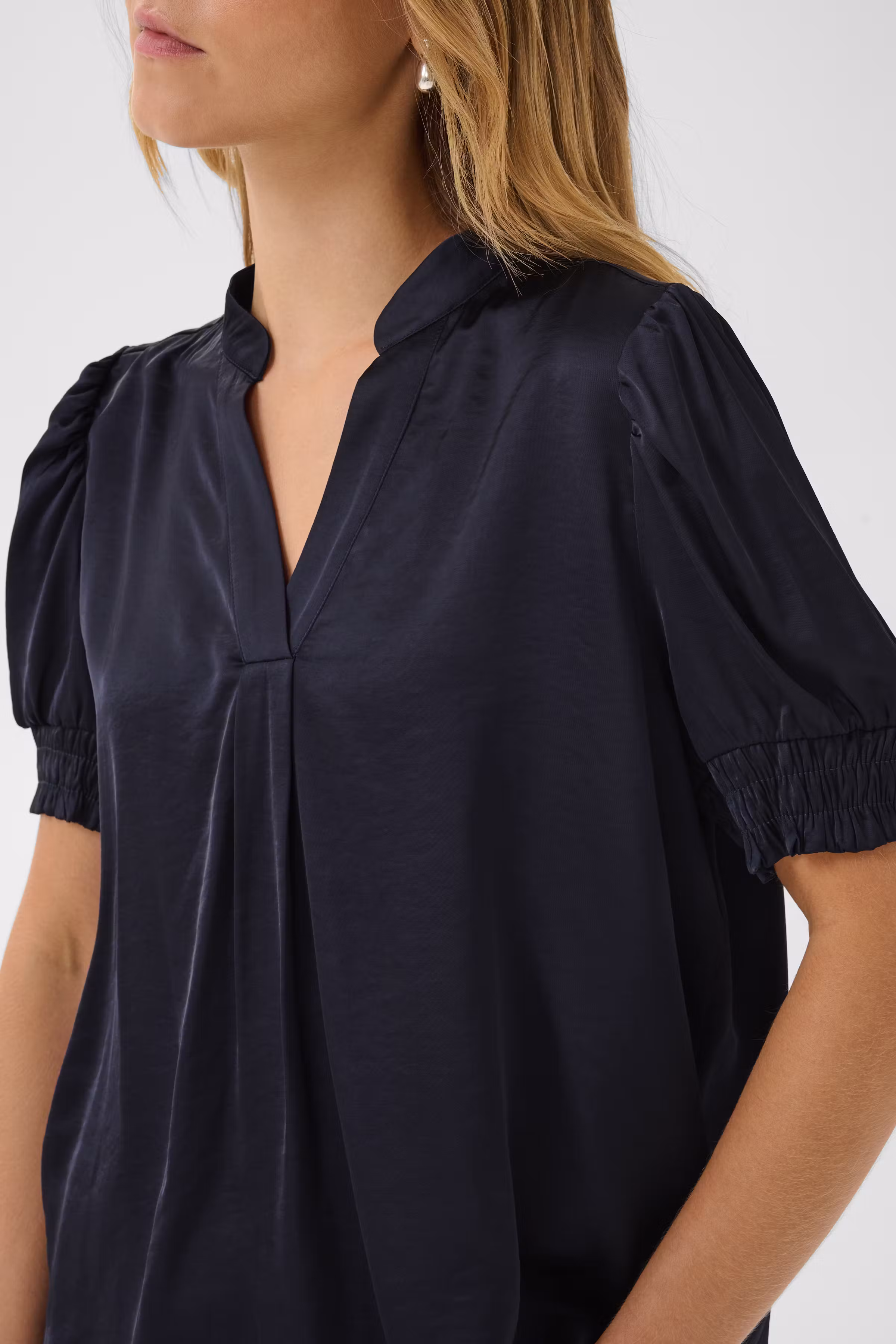 PananSZ SS Blouse LOOKBOOK DETAIL 30515667-193924