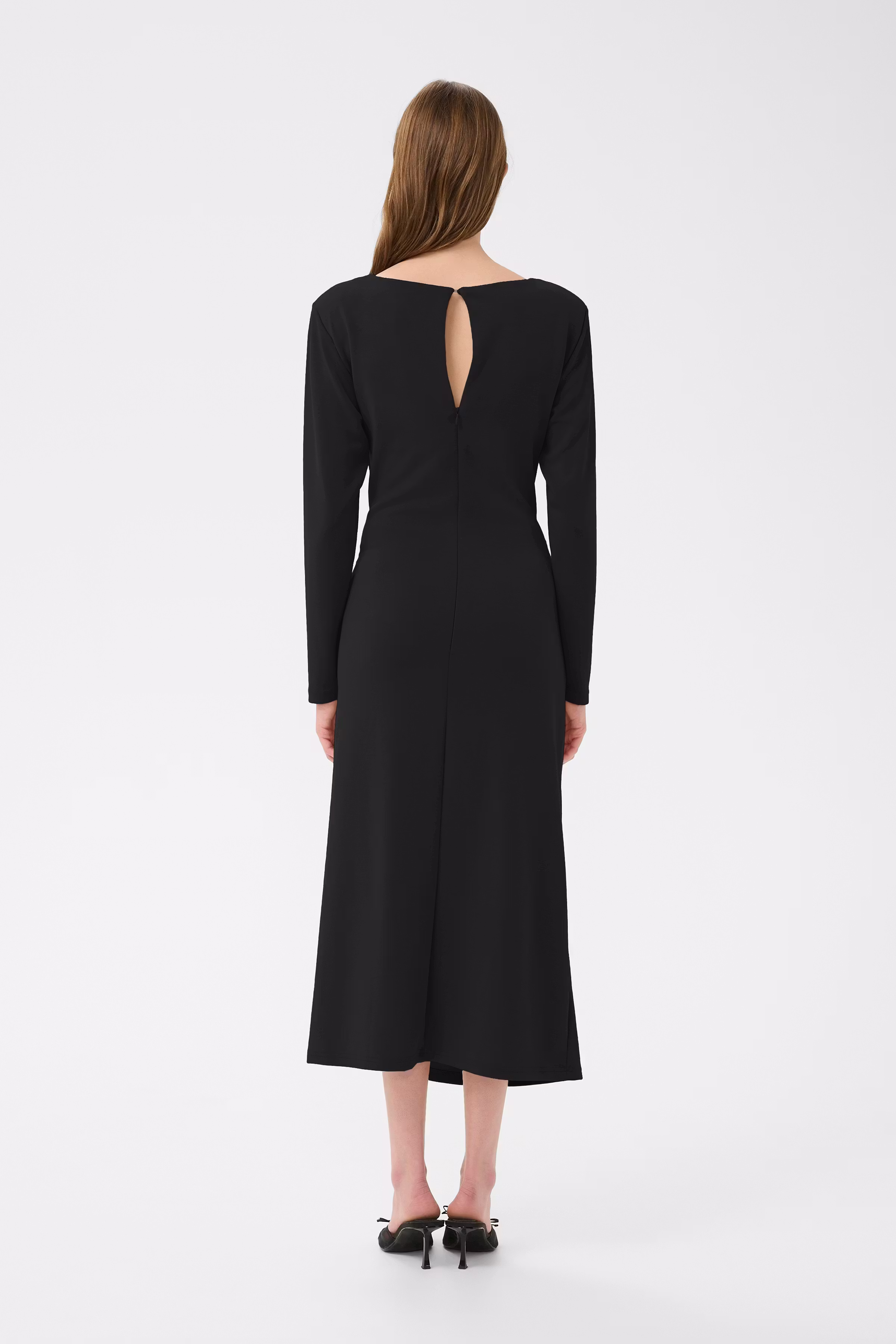 KBUmeko Dress LOOKBOOK BACK 10105408-194008