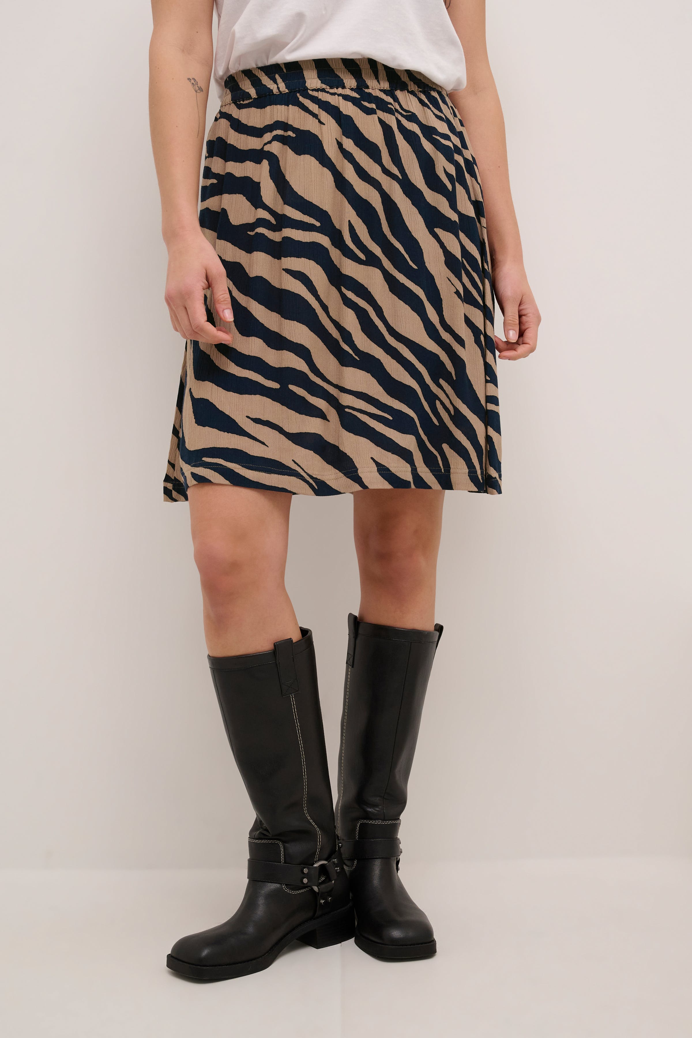 KAmarita Nederdel LOOKBOOK FRONT 10509060-106332