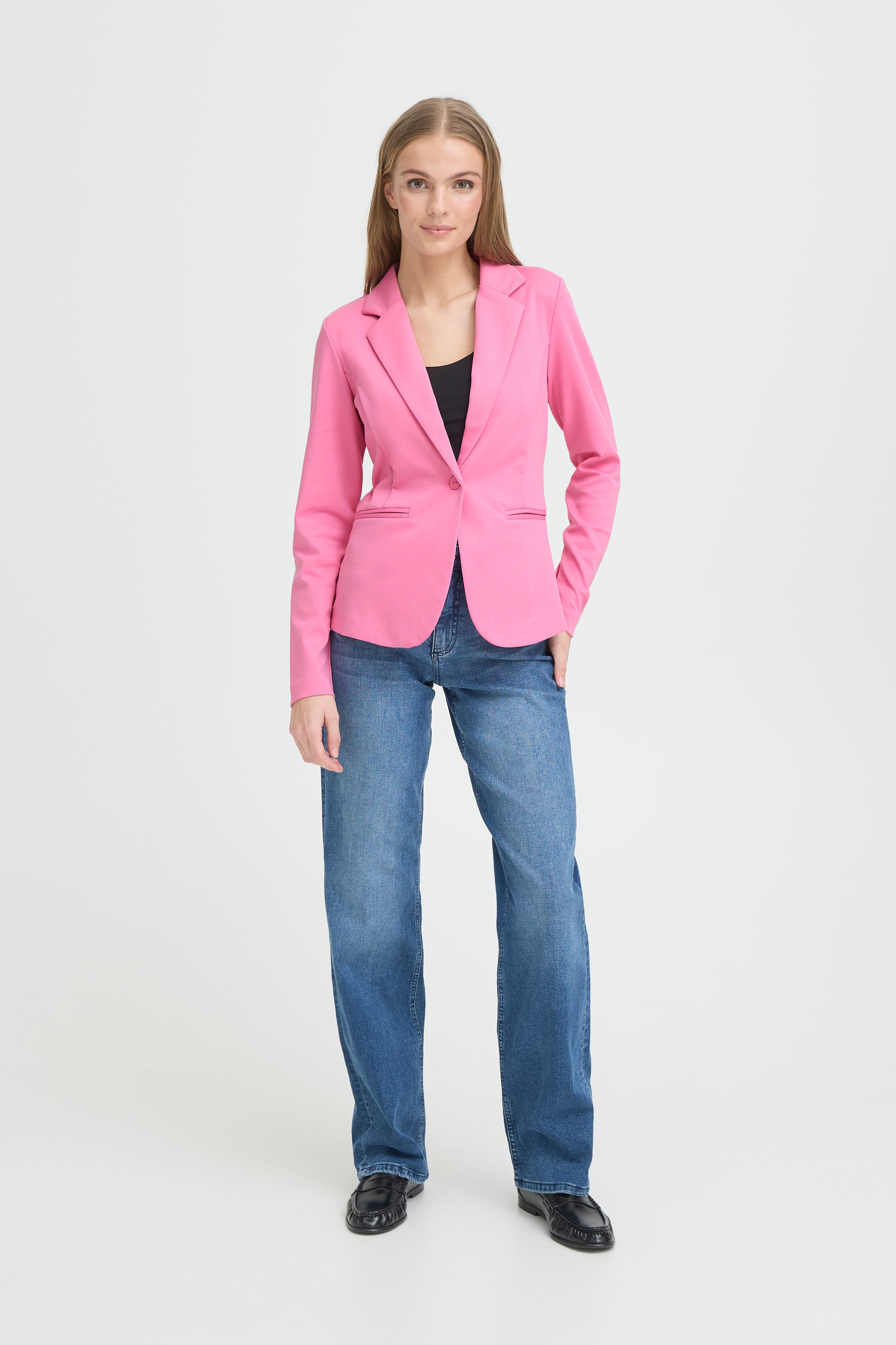 IHKATE Blazer LOOKBOOK FRONT 20101801-162120