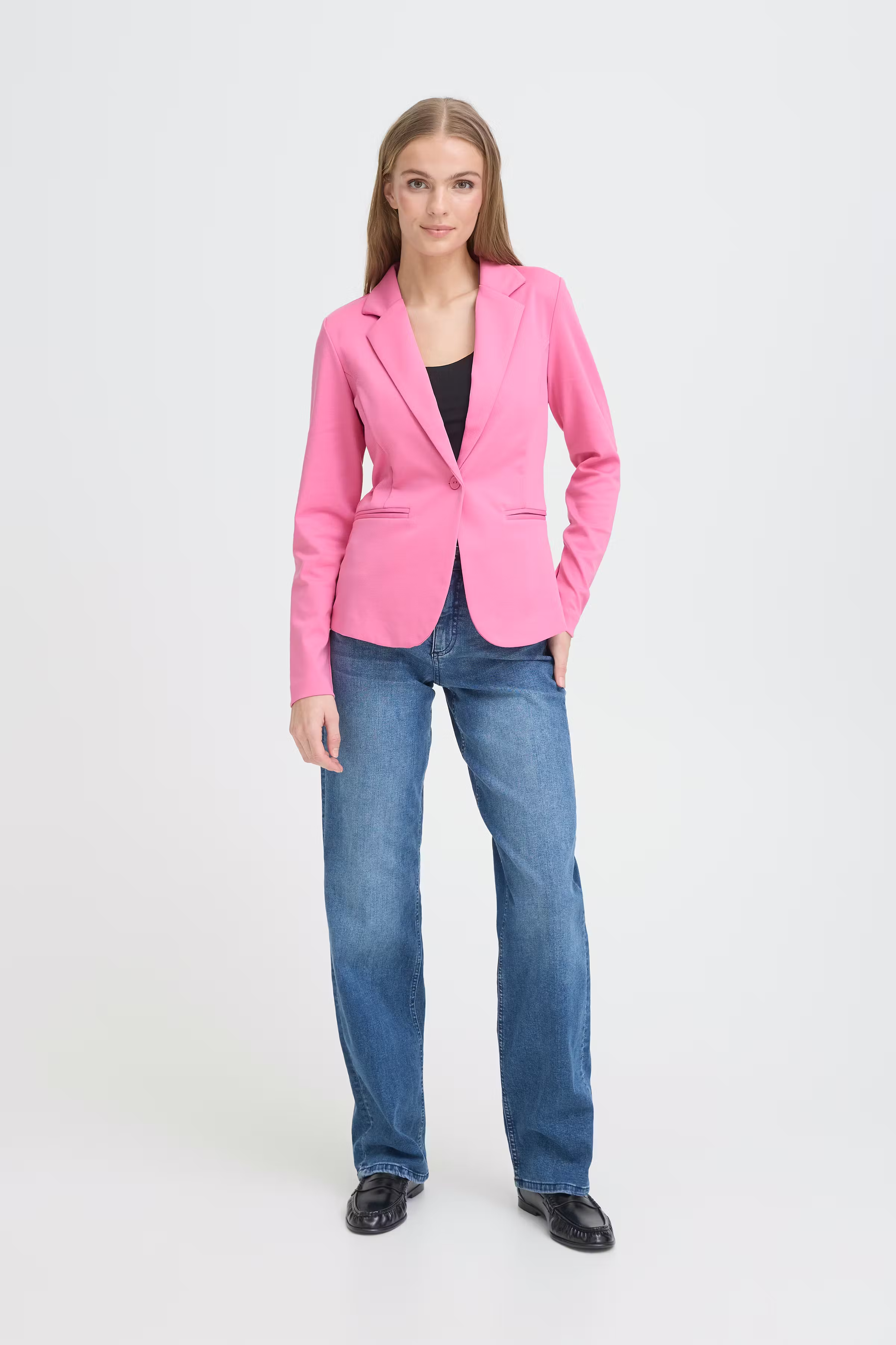 IHKATE Blazer LOOKBOOK FRONT 20101801-162120