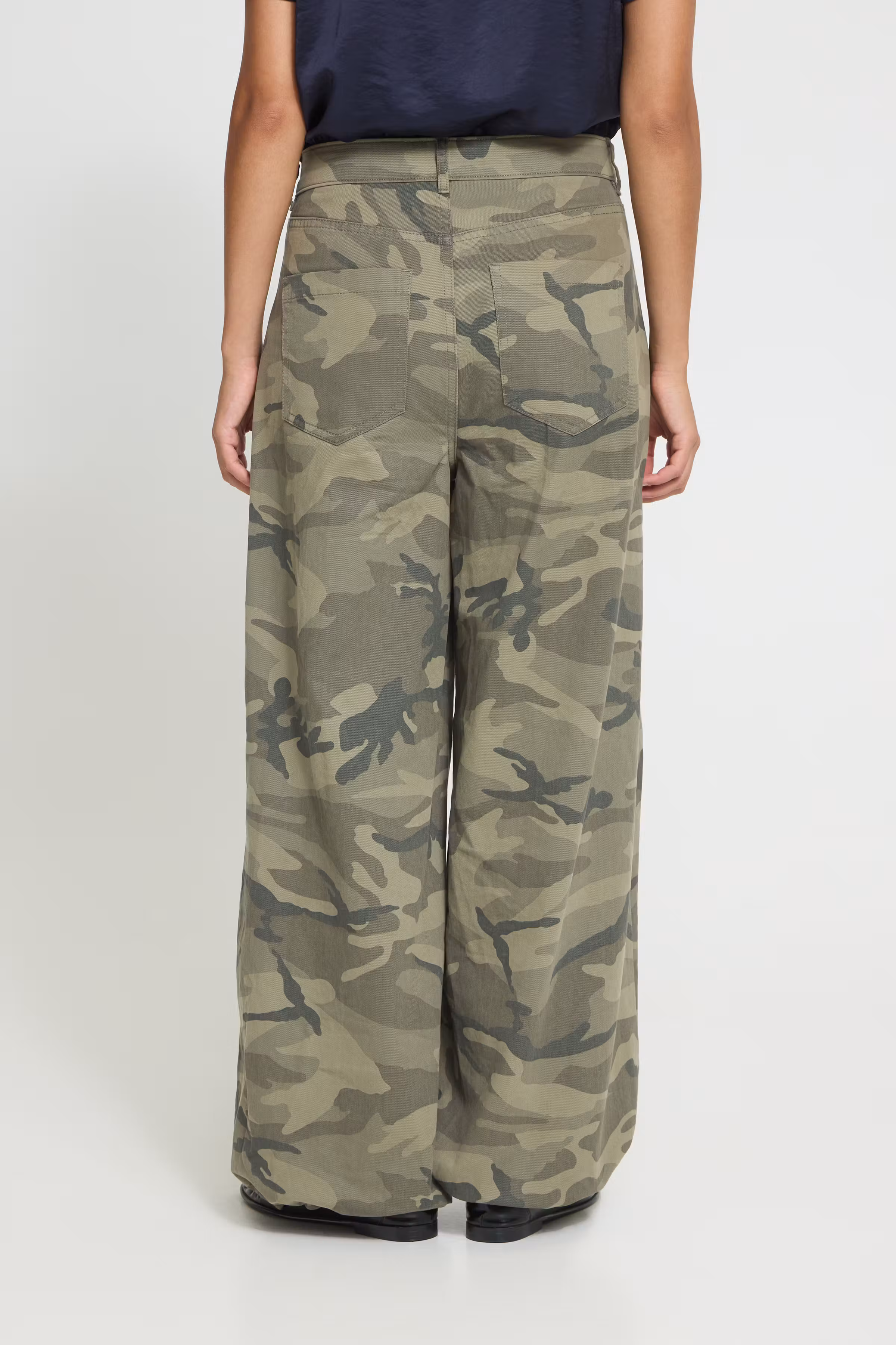 IHXCARMOCA Broek LOOKBOOK BACK 20128426-900023683