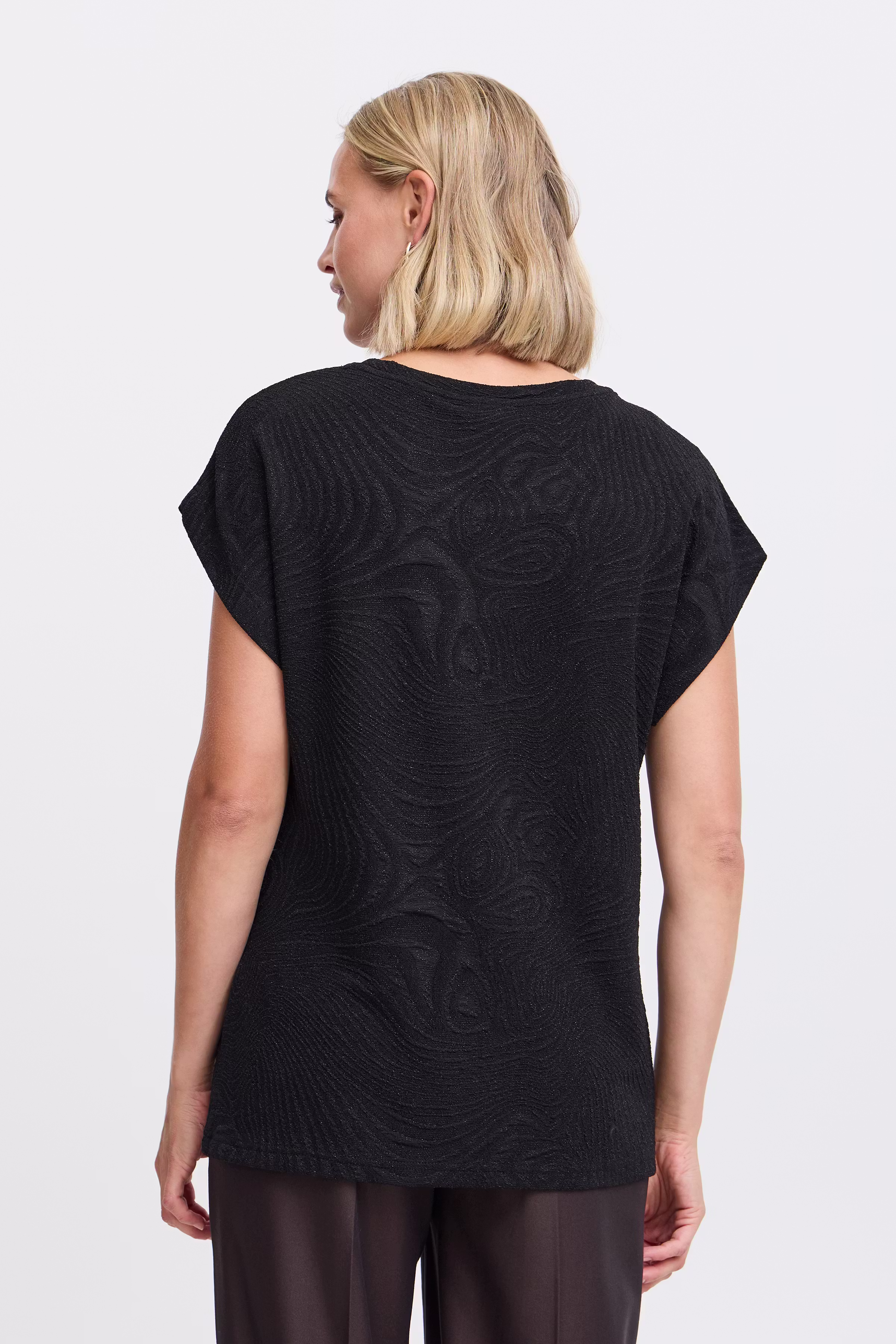 FRLYRA T-shirt LOOKBOOK BACK 20614989-200115