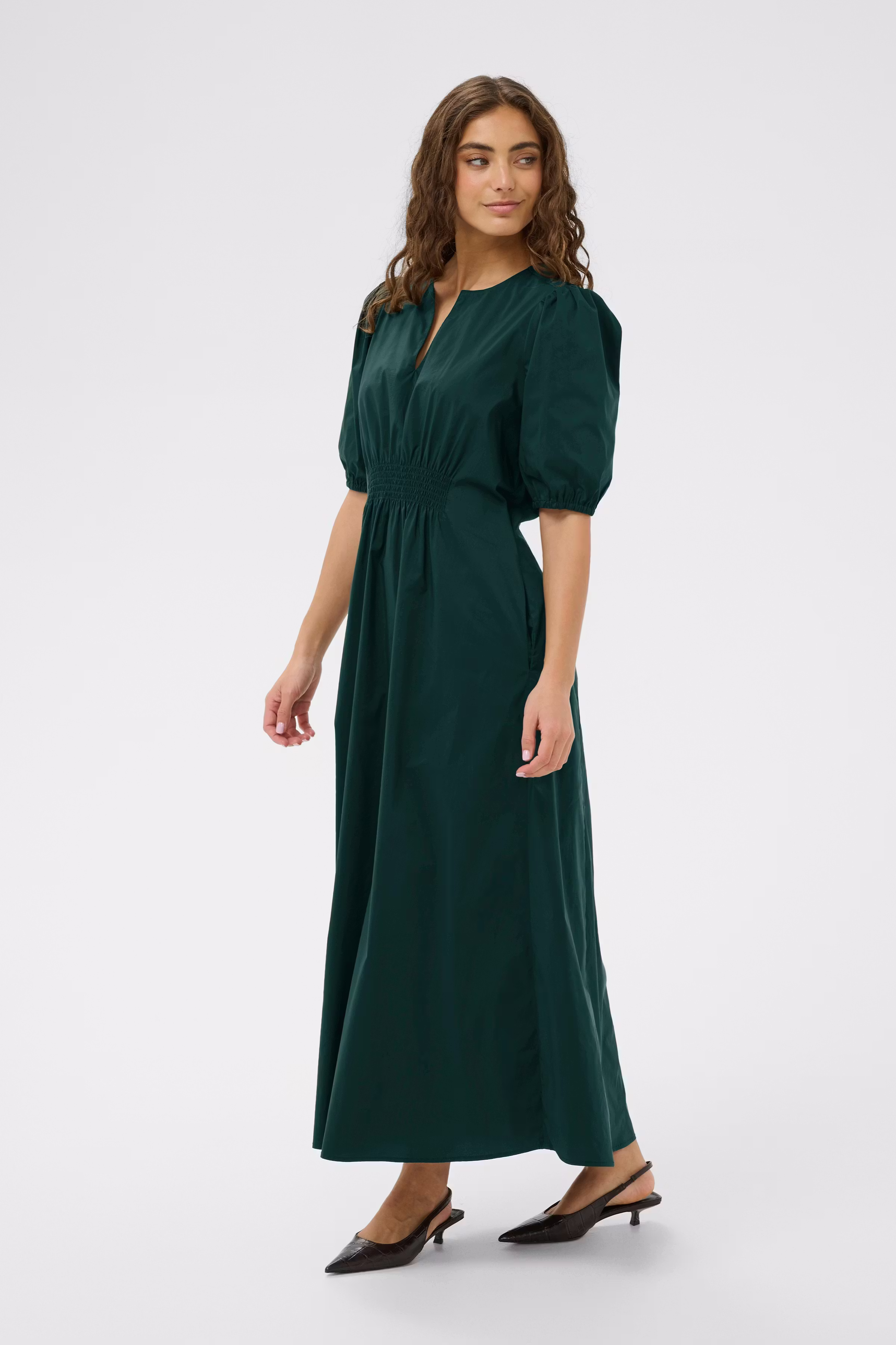 CUmil Kleid LOOKBOOK FRONT 50113515-195220