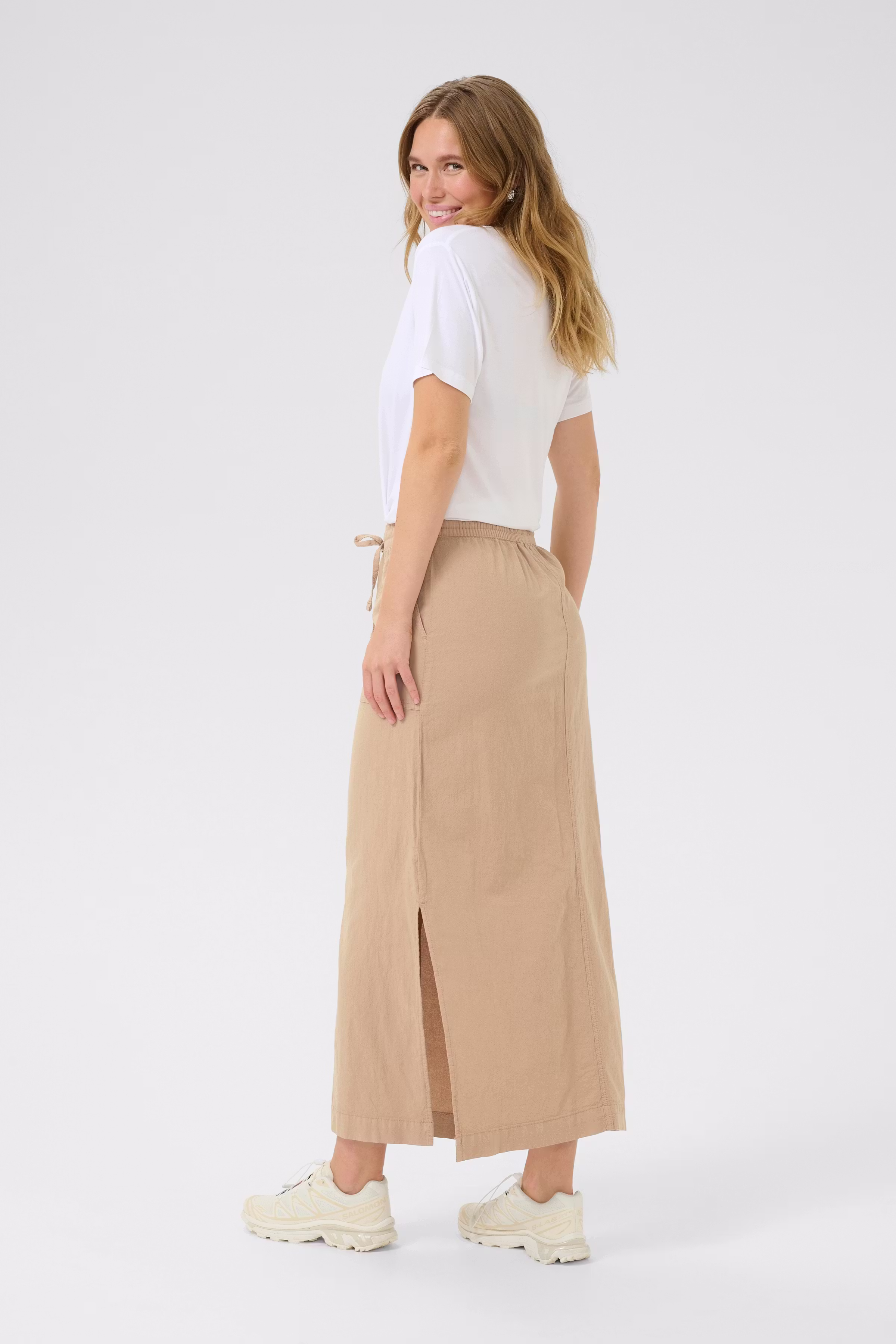 KAnaya Skjørt LOOKBOOK BACK 10509504-101239