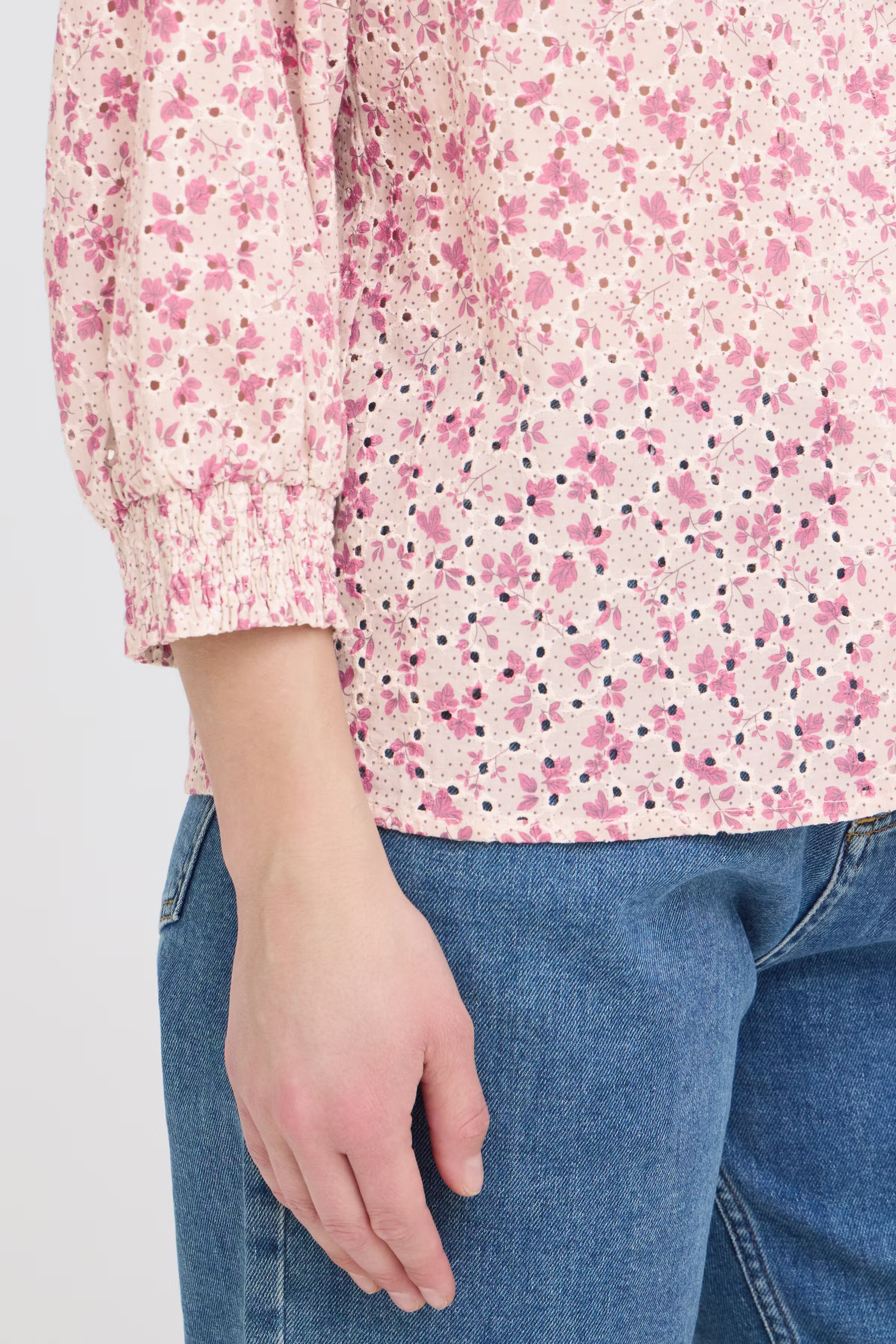 PZDOLORES Bluse LOOKBOOK DETAIL 50210667-130905