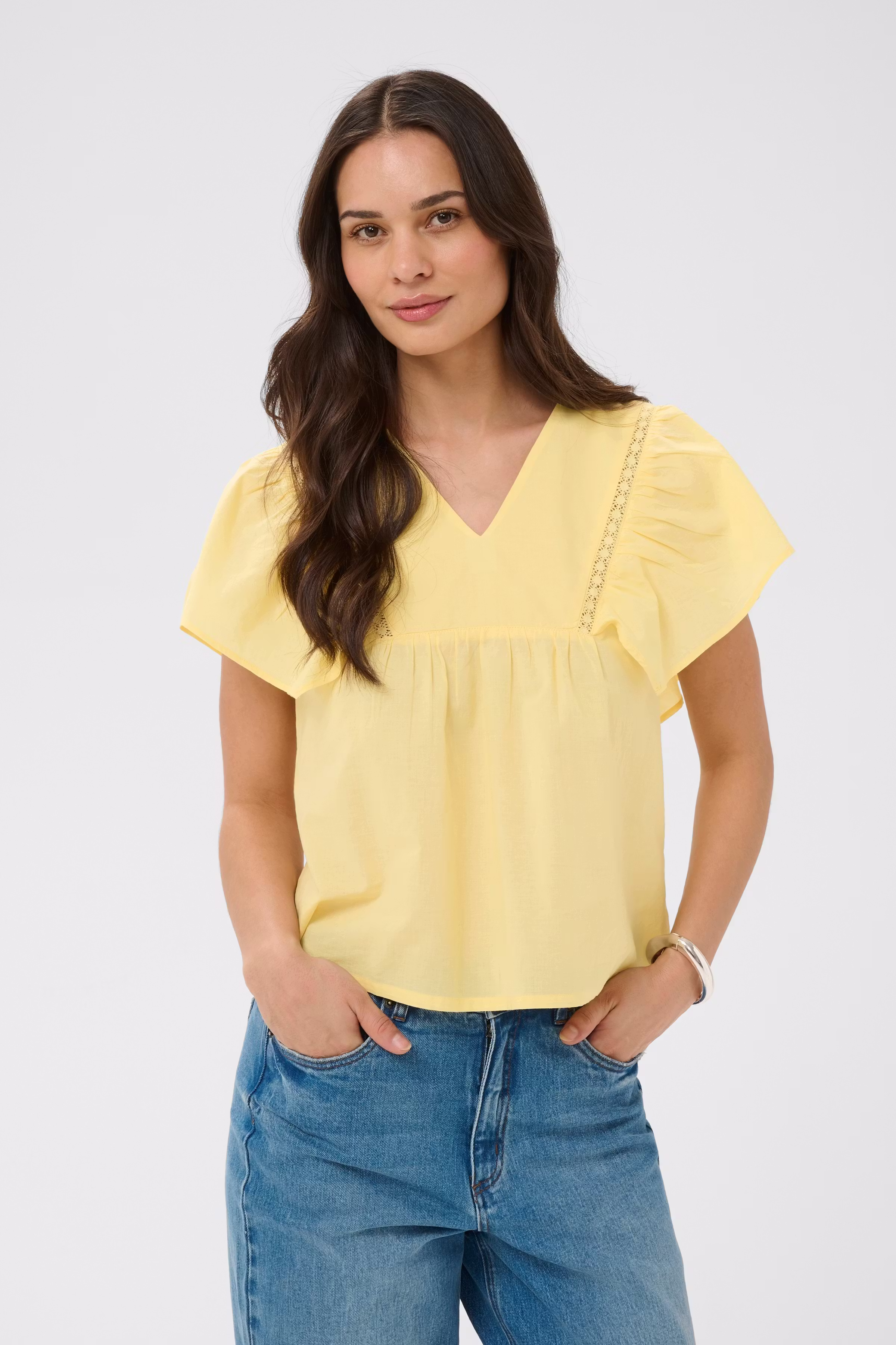 KAkarli Blouse LOOKBOOK FRONT 10512533-130822