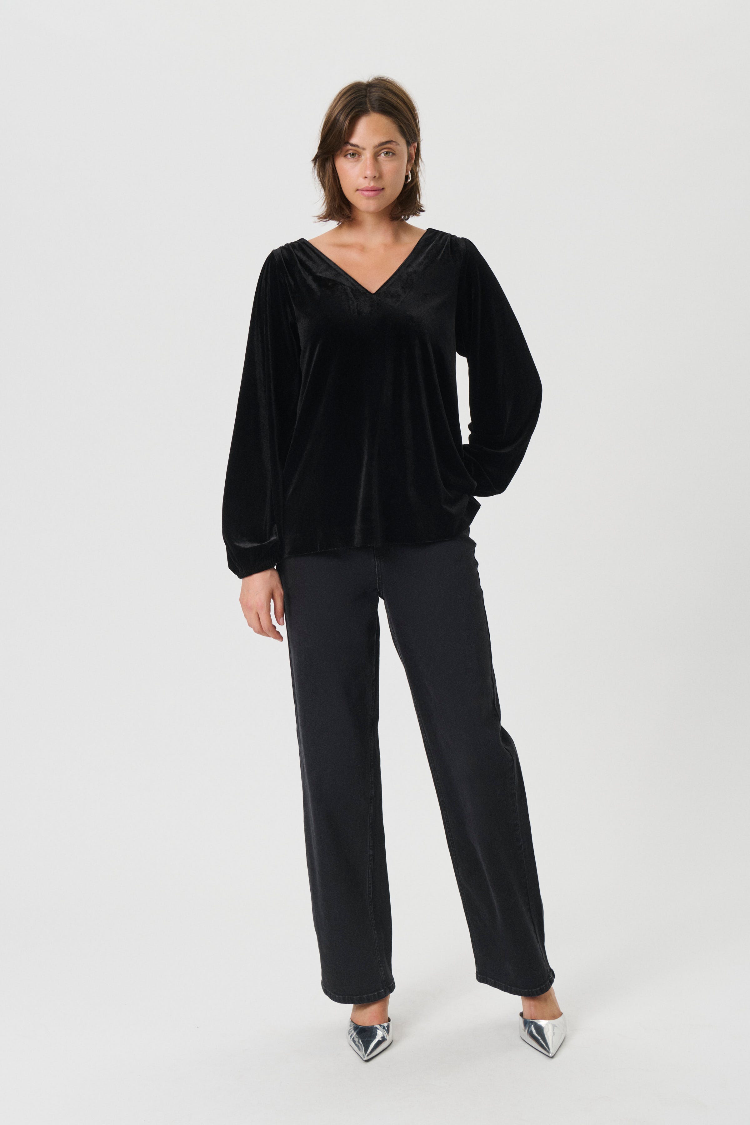 MadisPW Blus LOOKBOOK FRONT 30309521-194008