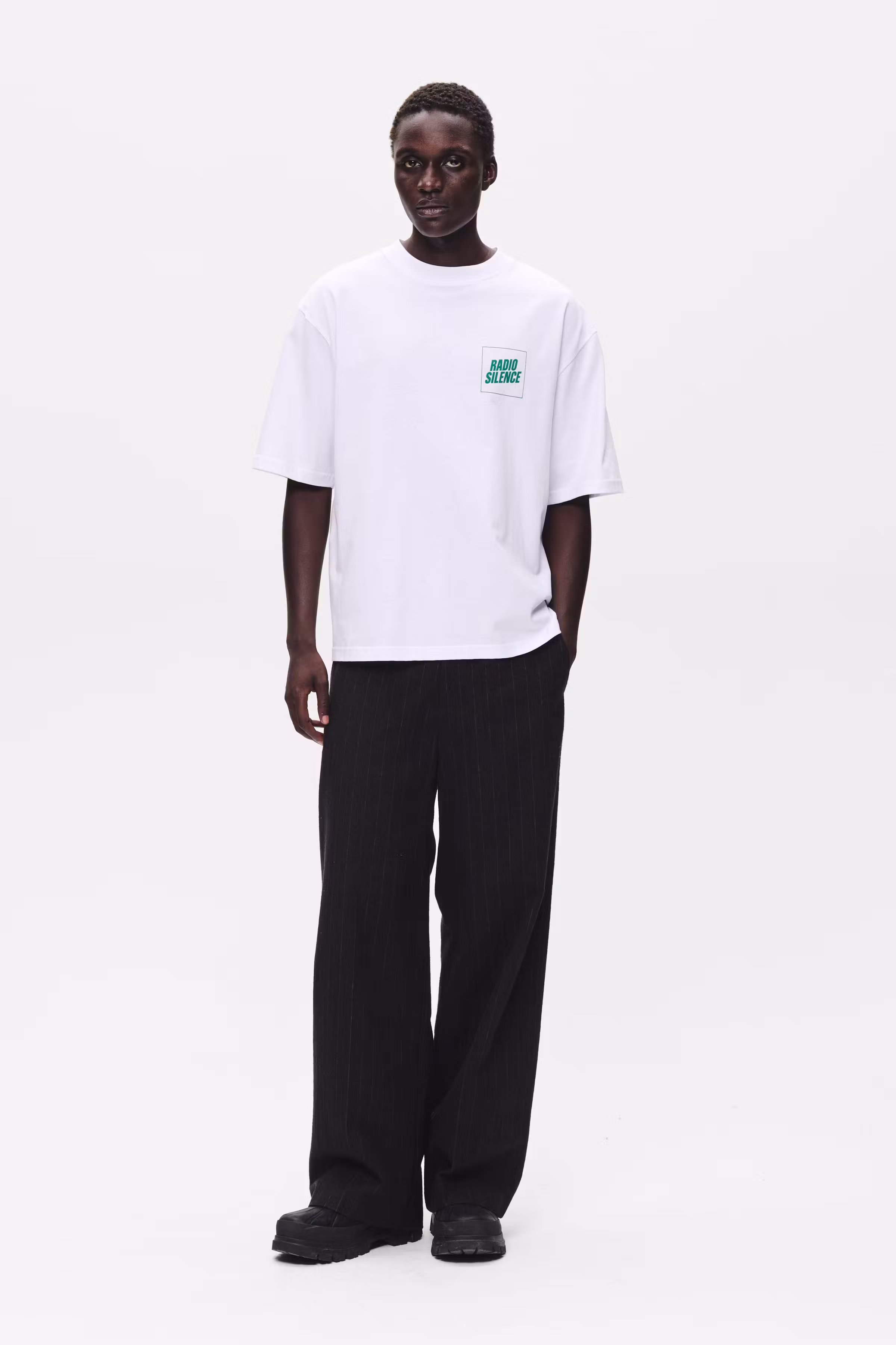 WWGary Radio T-shirt LOOKBOOK FRONT 30252268-110601