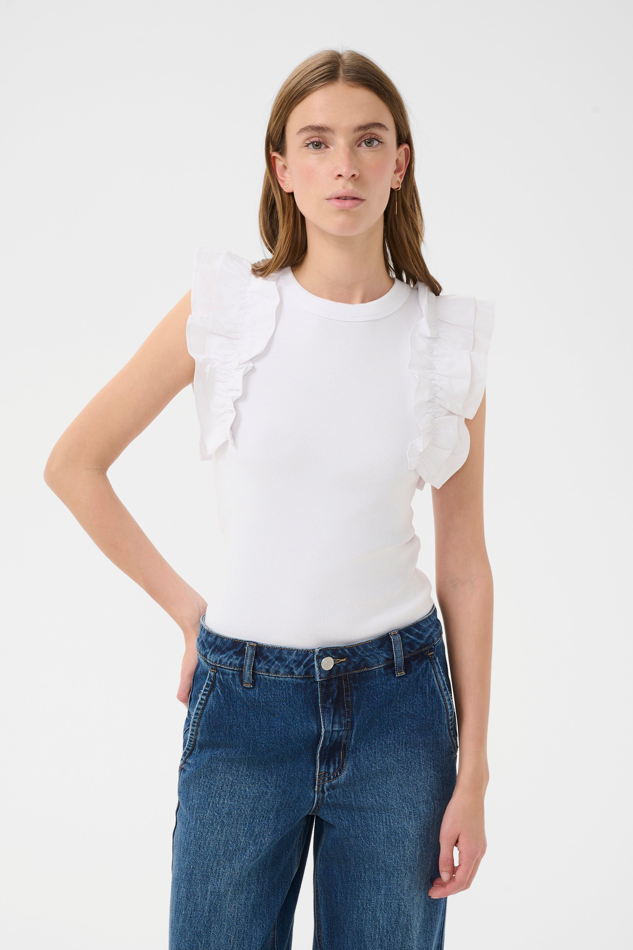 OdaKB T-shirt LOOKBOOK FRONT 10104930-110601