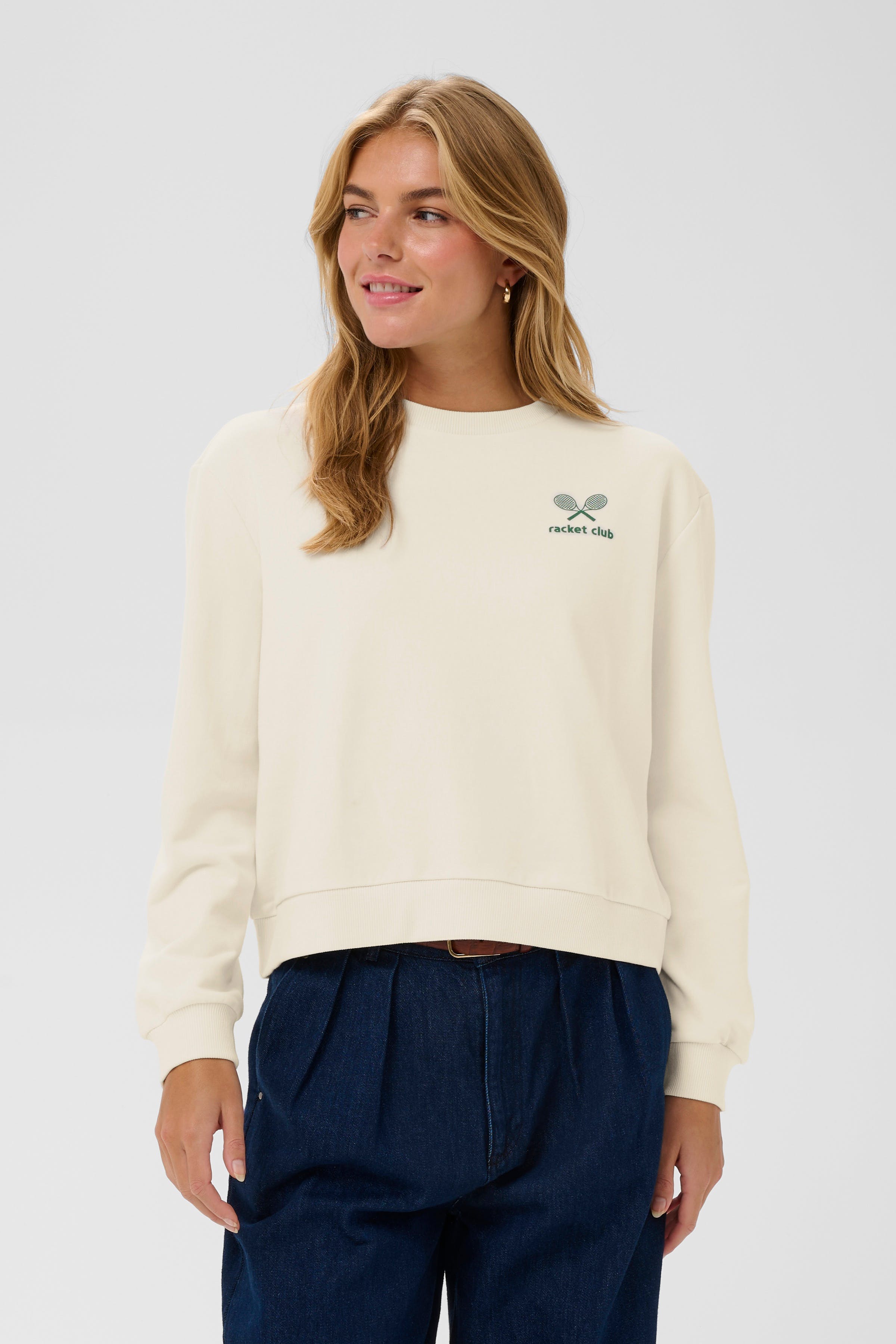 JinaSZ Sweatshirt LOOKBOOK FRONT 30514688-110607