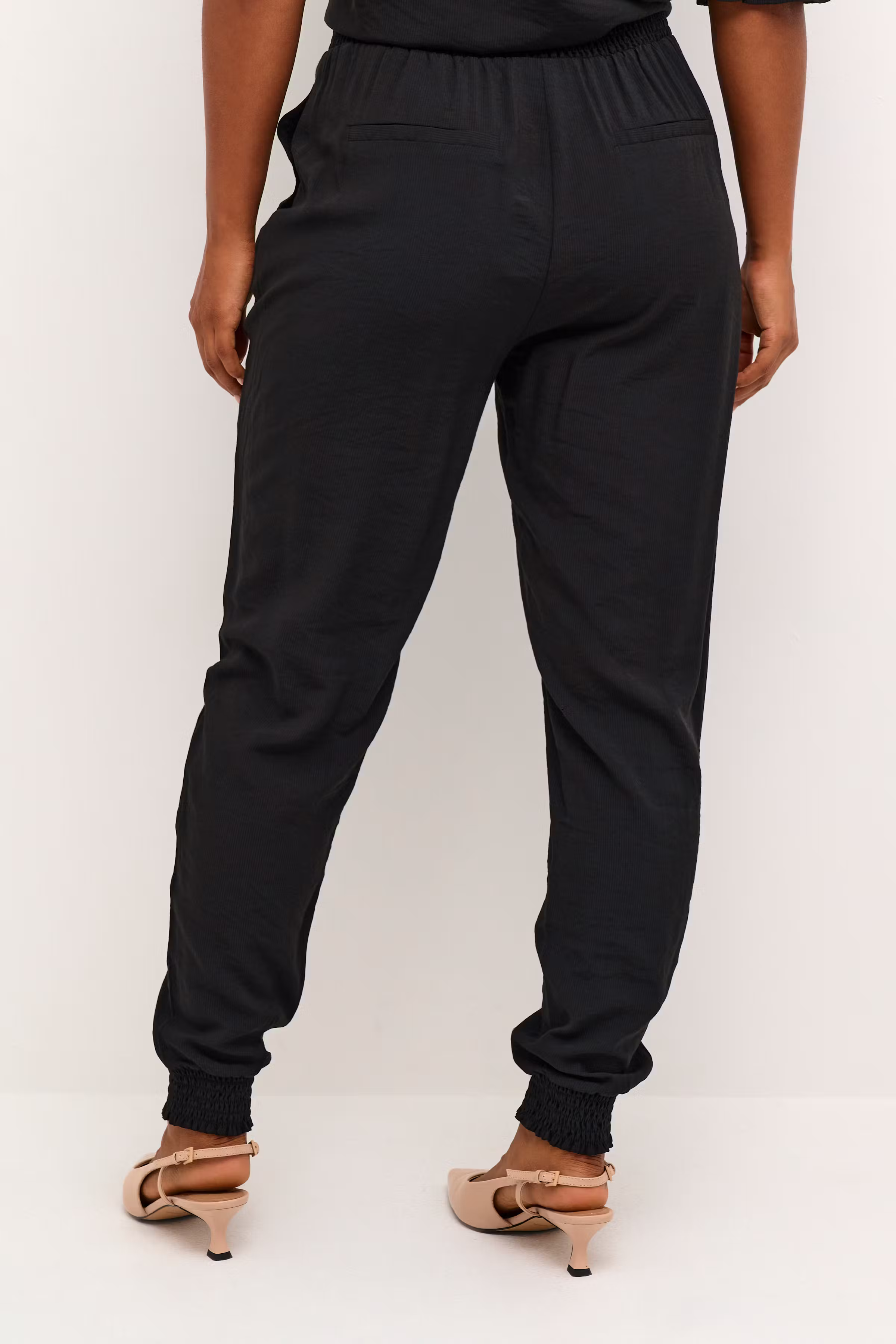 CRIrina Broek LOOKBOOK BACK 10612463-100120