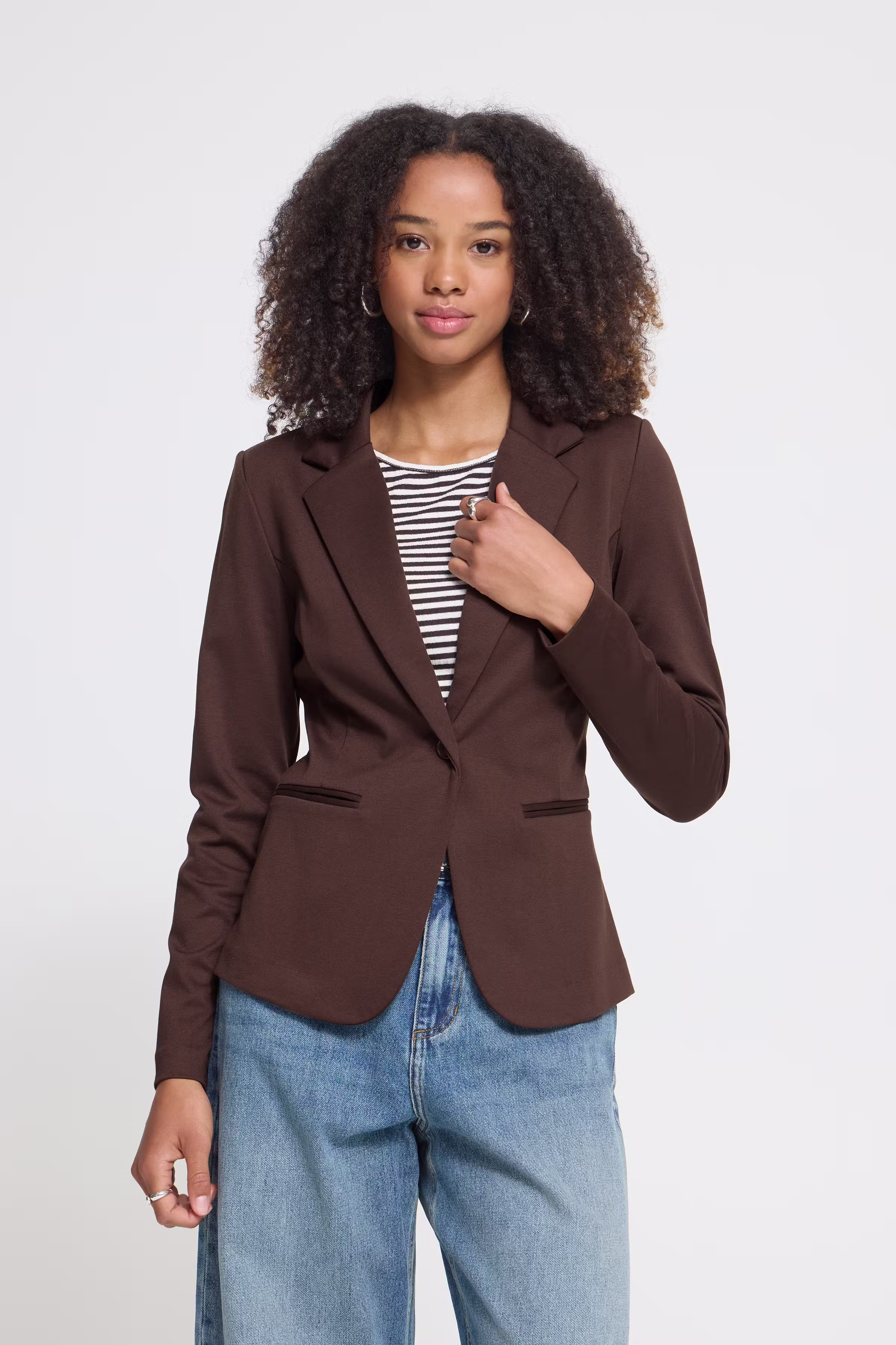 IHKATE Blazer LOOKBOOK FRONT 20101801-191419