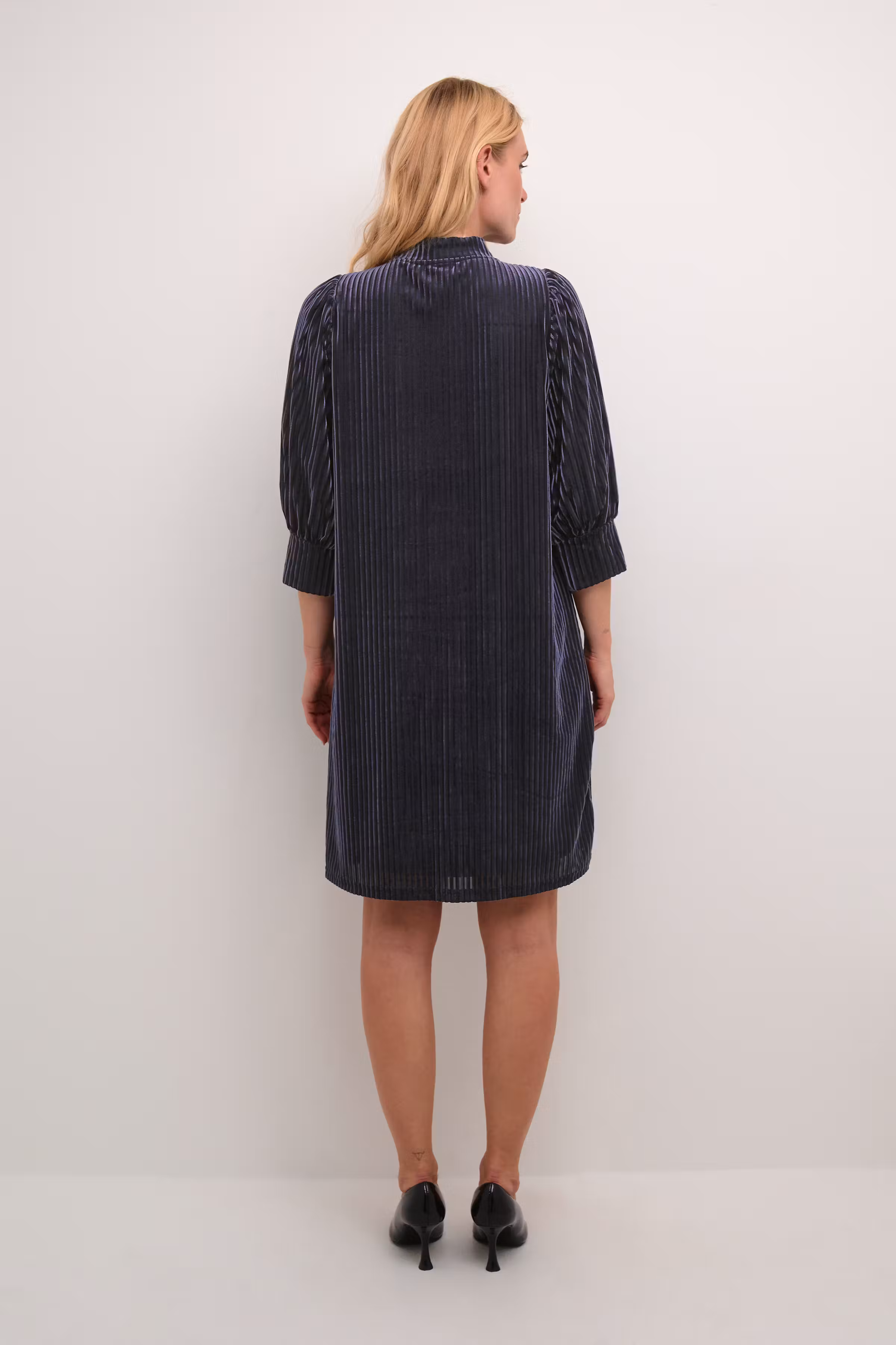 KAcaca Jurk LOOKBOOK BACK 10505907-194020