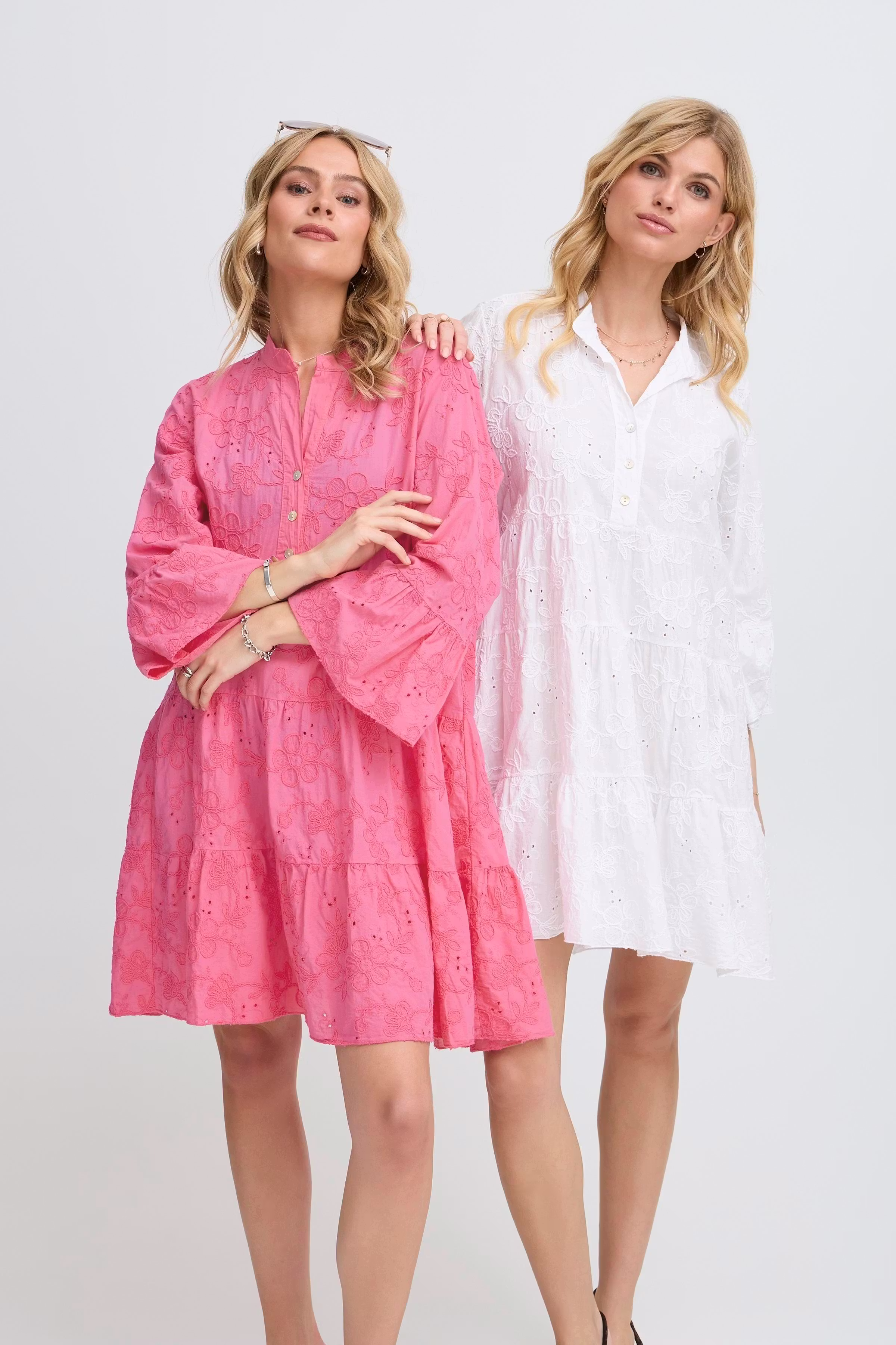 SBLUCKY Kleid LOOKBOOK DETAIL 22100982-182133