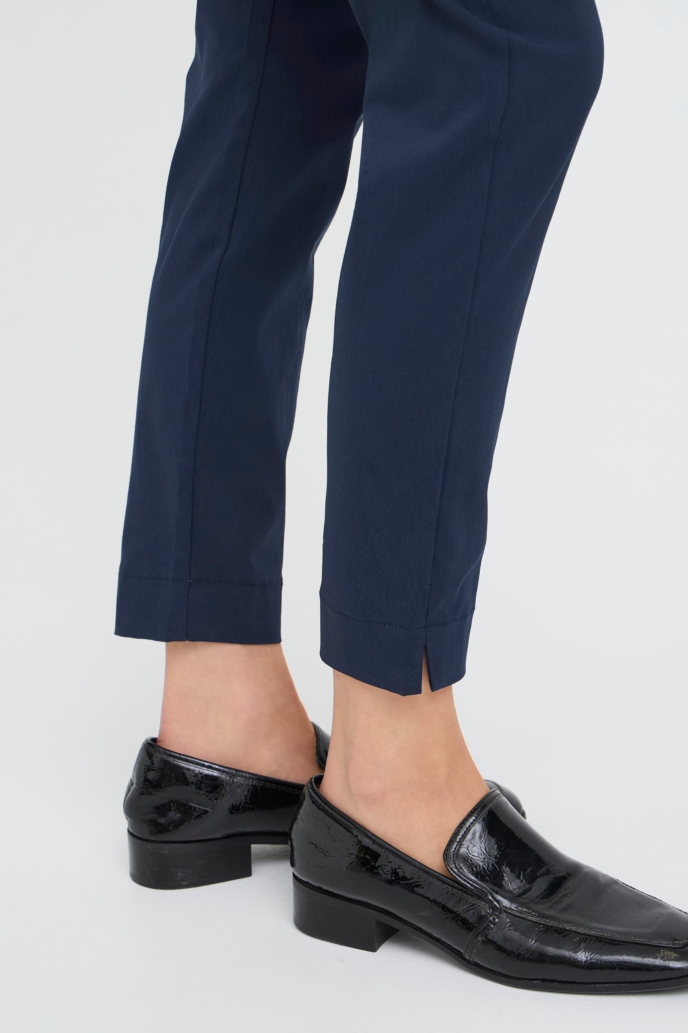 BYDIXI Trousers LOOKBOOK DETAIL 20816133-194020