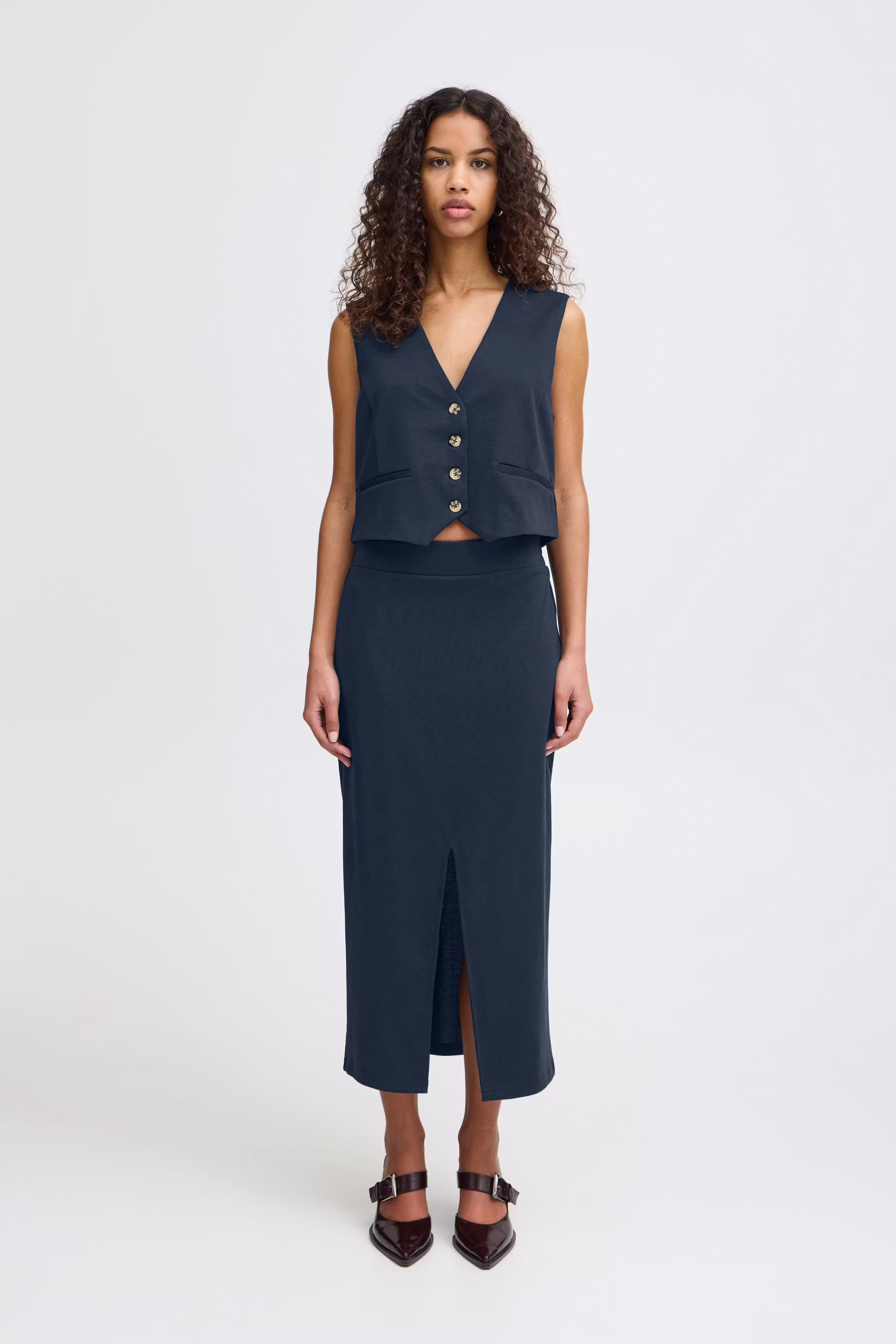 IXKATE Rock LOOKBOOK FRONT 20121901-194010