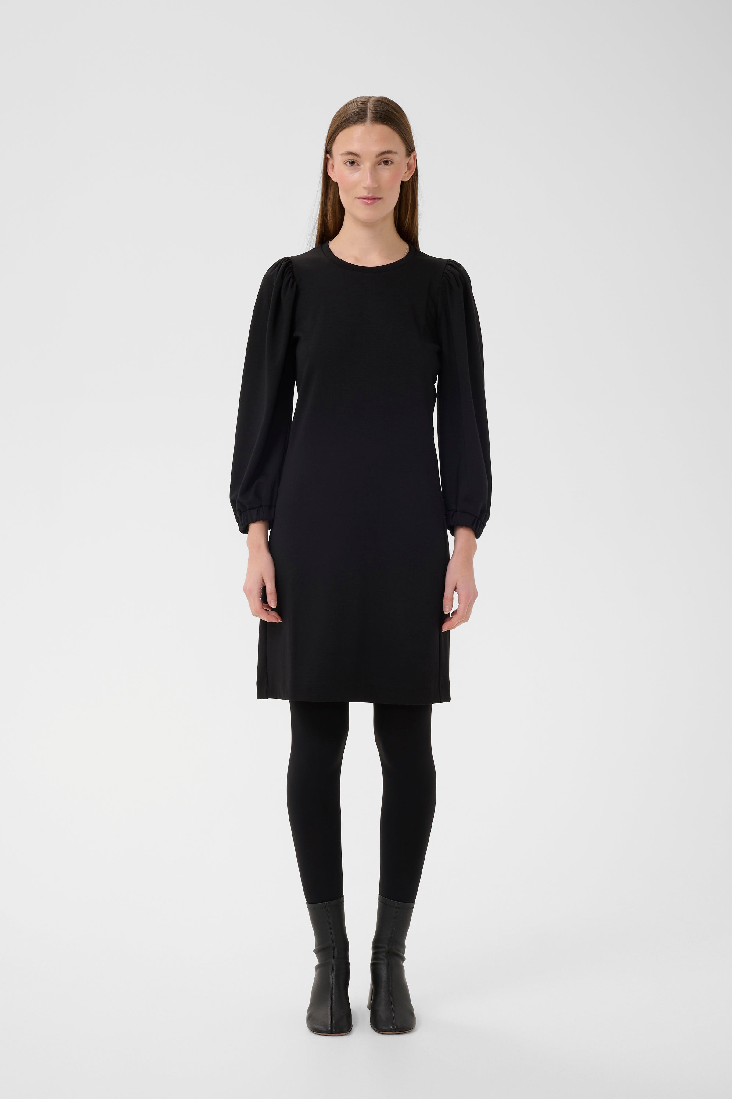 BekyIW Jurk LOOKBOOK FRONT 30111199-194008